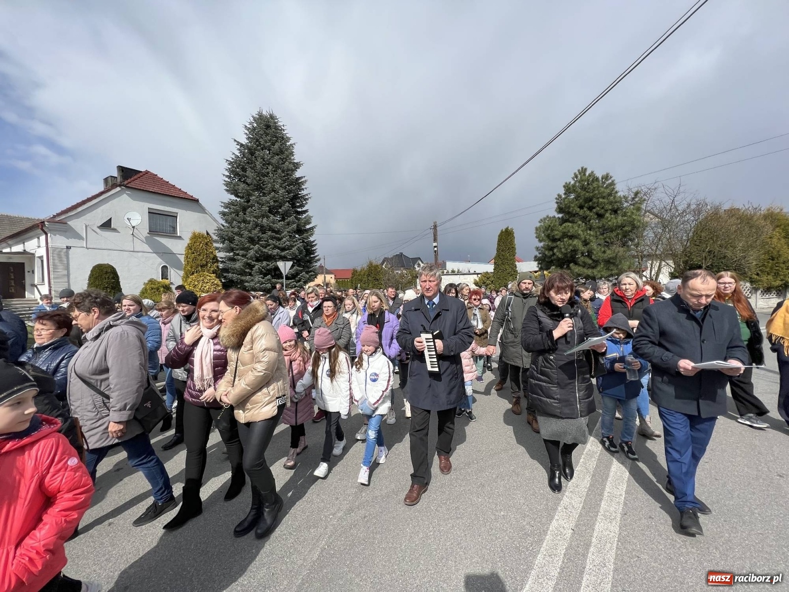 Zdjęcie w galerii na portalu naszraciborz.pl: Misterium Męki Pańskiej w Krzyżanowicach [FOTO i WIDEO] wiadomości z regionu