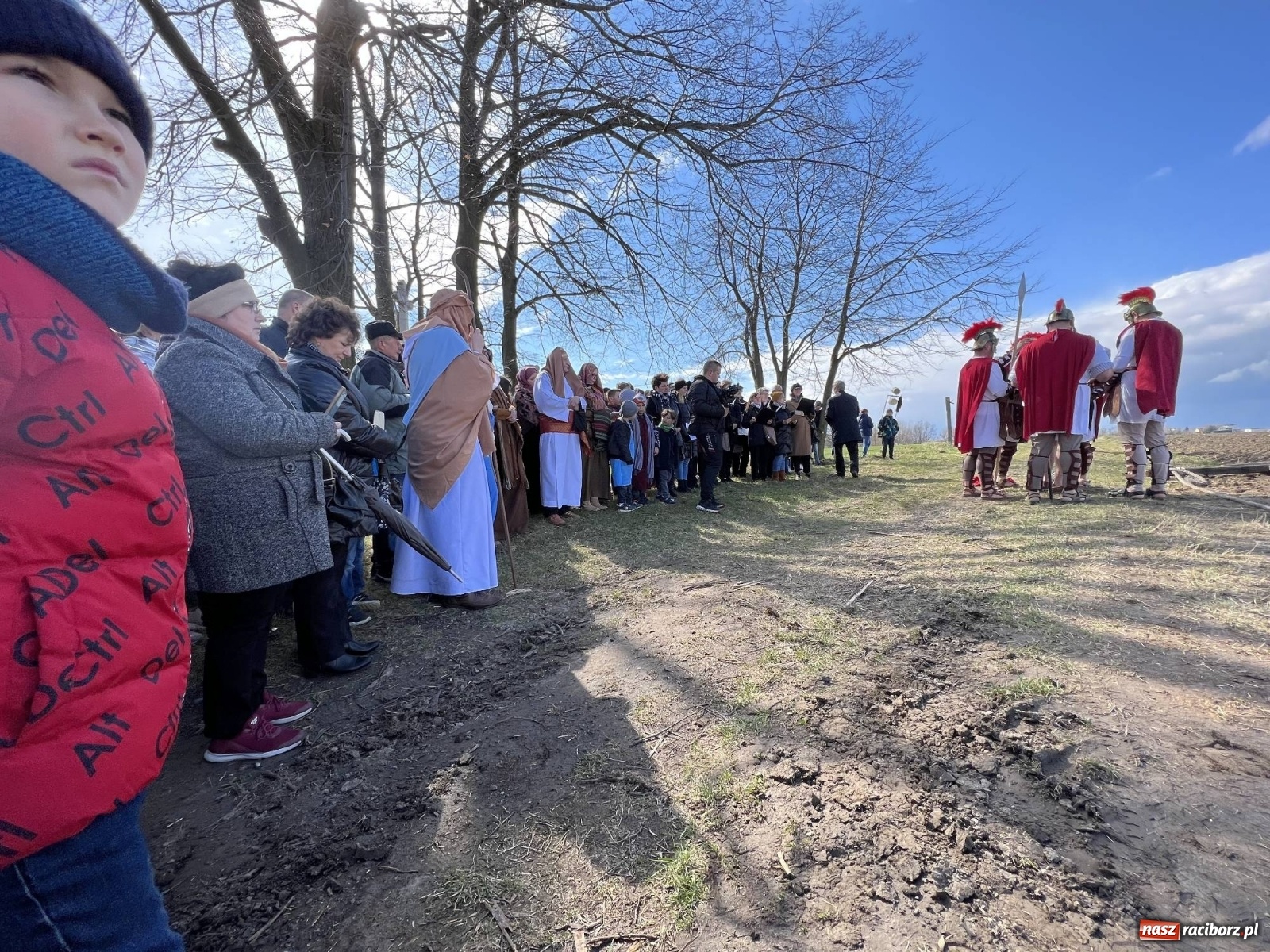 Zdjęcie w galerii na portalu naszraciborz.pl: Misterium Męki Pańskiej w Krzyżanowicach [FOTO i WIDEO] wiadomości z regionu