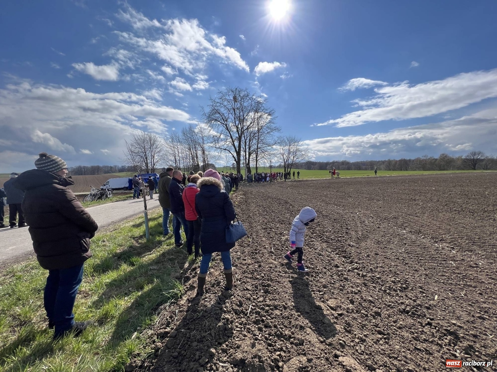 Zdjęcie w galerii na portalu naszraciborz.pl: Misterium Męki Pańskiej w Krzyżanowicach [FOTO i WIDEO] wiadomości z regionu