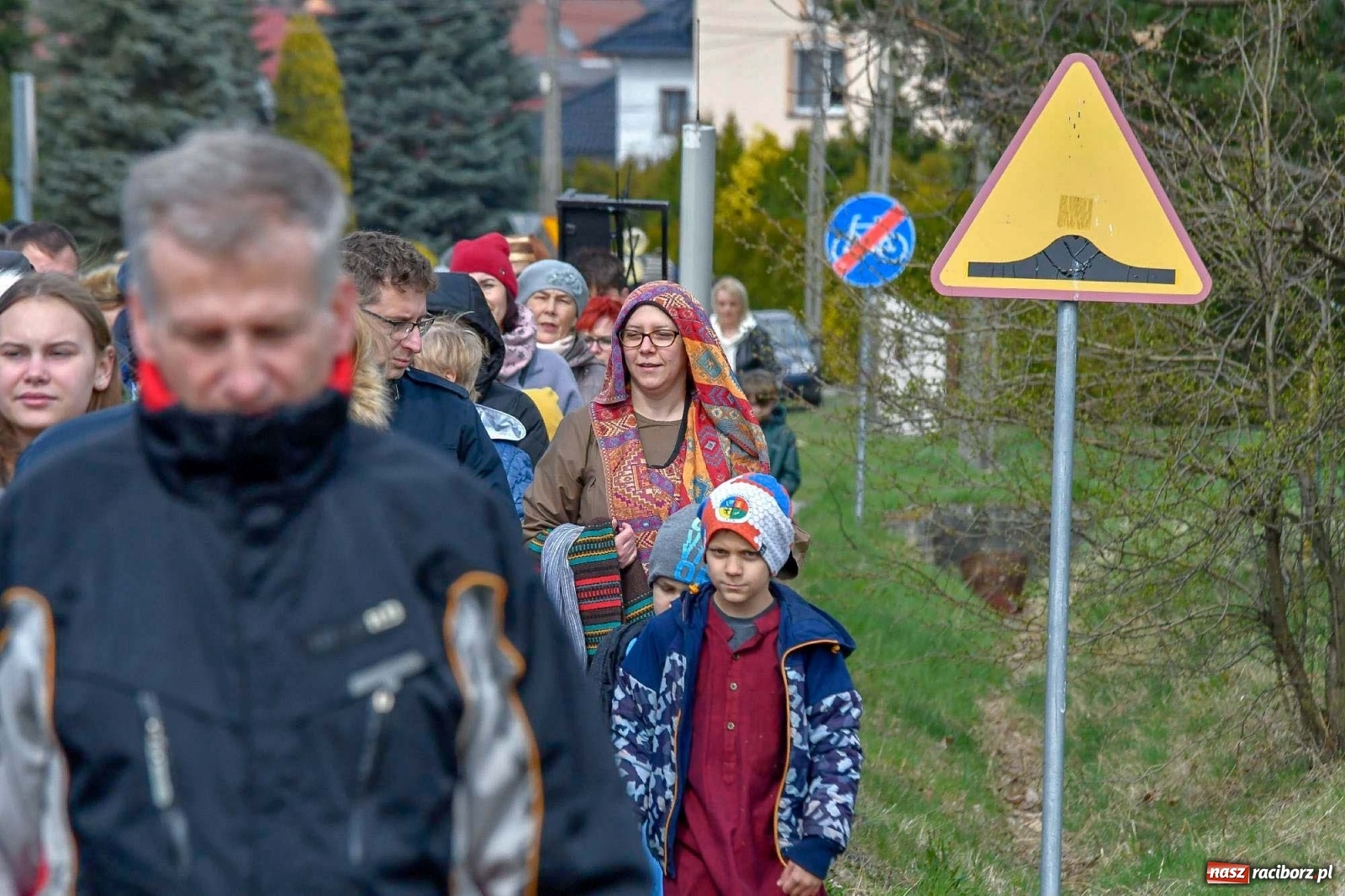 Zdjęcie w galerii na portalu naszraciborz.pl: Misterium Męki Pańskiej w Krzyżanowicach [FOTO i WIDEO] wiadomości z regionu