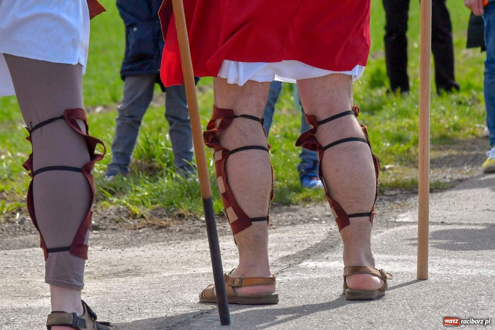 Zdjęcie w galerii na portalu naszraciborz.pl: Misterium Męki Pańskiej w Krzyżanowicach [FOTO i WIDEO] wiadomości z regionu