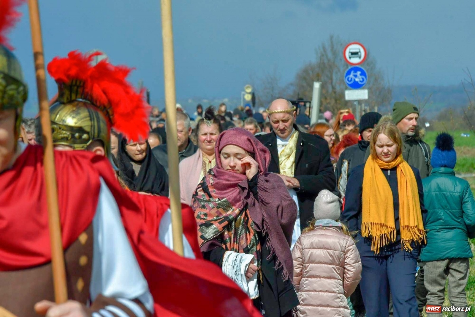 Zdjęcie w galerii na portalu naszraciborz.pl: Misterium Męki Pańskiej w Krzyżanowicach [FOTO i WIDEO] wiadomości z regionu