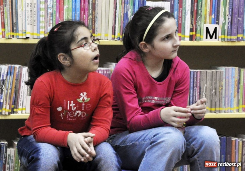 Zdjęcie w galerii na portalu naszraciborz.pl: Skrzaty, strzygi, czarodzieje czyli... wiadomości z regionu