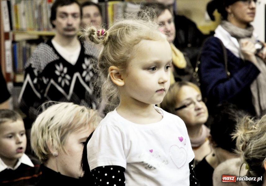 Zdjęcie w galerii na portalu naszraciborz.pl: Skrzaty, strzygi, czarodzieje czyli... wiadomości z regionu