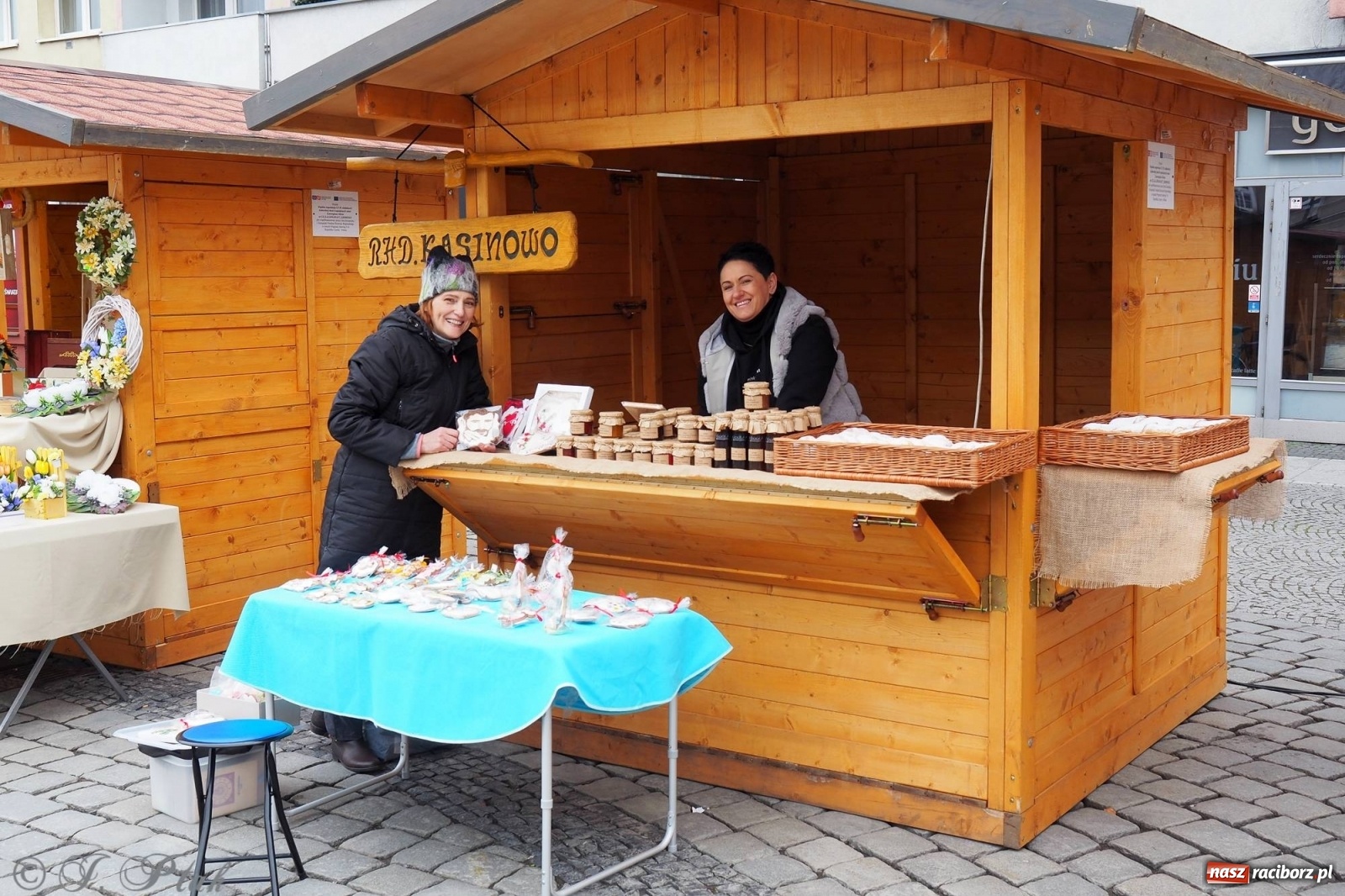 Zdjęcie w galerii na portalu naszraciborz.pl: Pod dobrym aniołem. Wielkanocne inspiracje na jarmarku w Raciborzu wiadomości z regionu