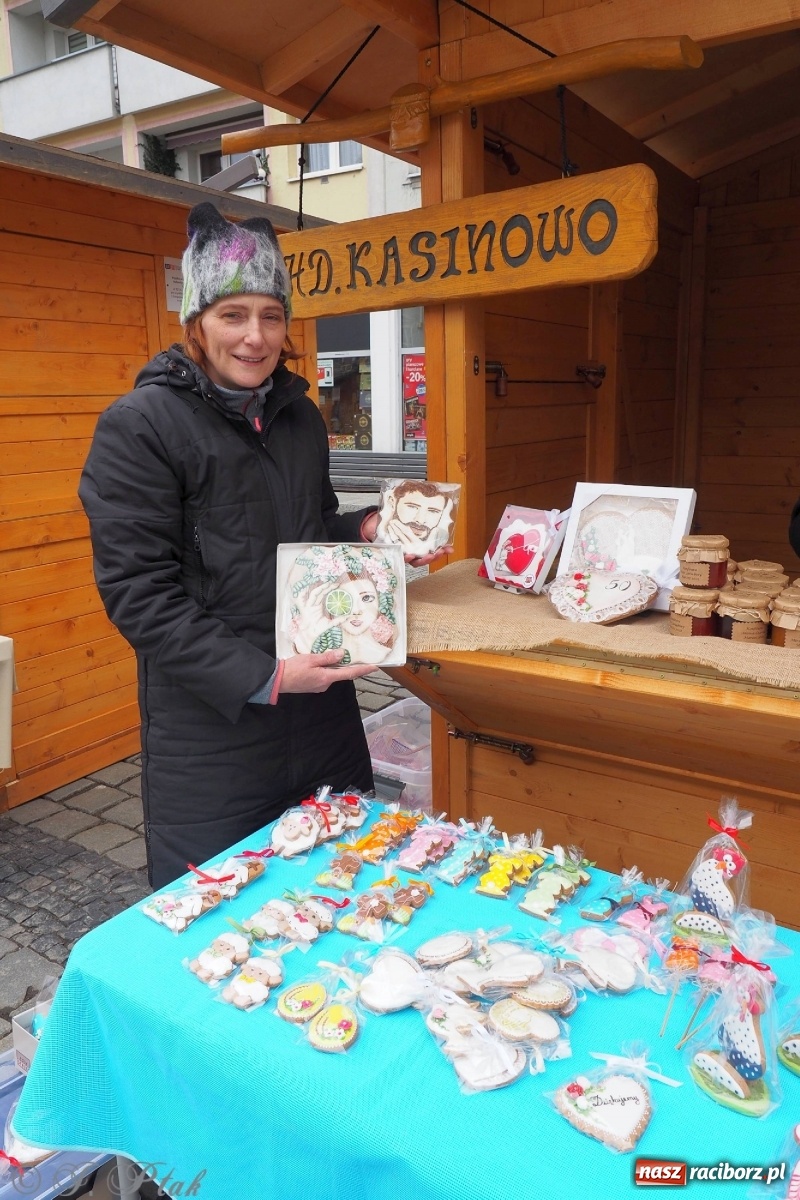 Zdjęcie w galerii na portalu naszraciborz.pl: Pod dobrym aniołem. Wielkanocne inspiracje na jarmarku w Raciborzu wiadomości z regionu