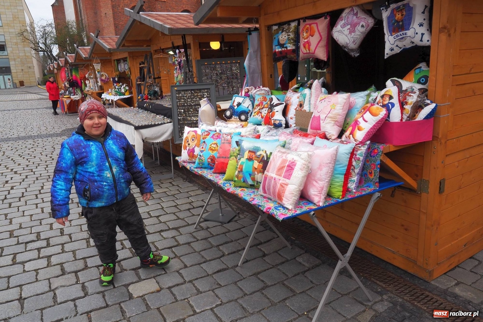 Zdjęcie w galerii na portalu naszraciborz.pl: Pod dobrym aniołem. Wielkanocne inspiracje na jarmarku w Raciborzu wiadomości z regionu