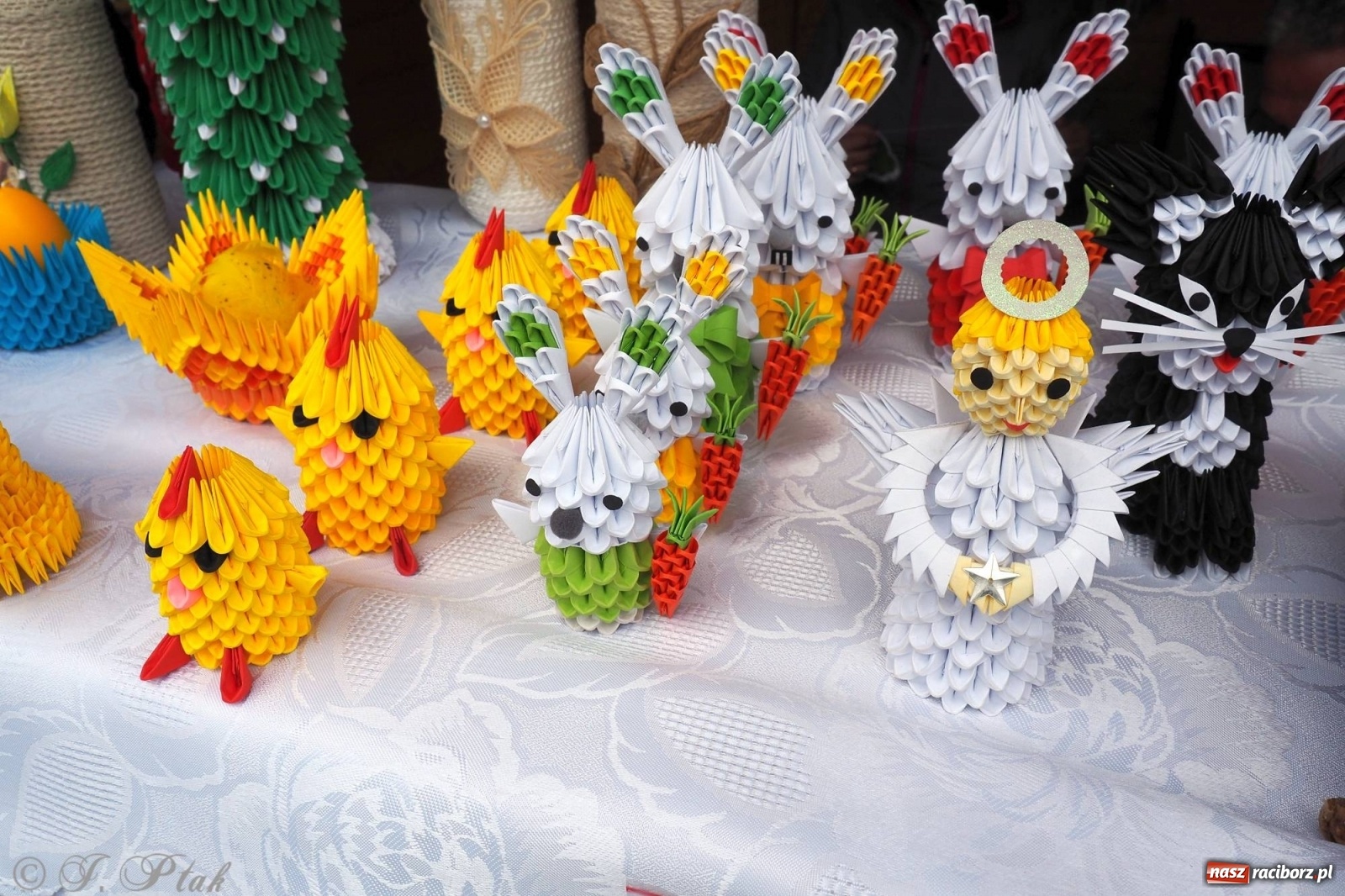 Zdjęcie w galerii na portalu naszraciborz.pl: Pod dobrym aniołem. Wielkanocne inspiracje na jarmarku w Raciborzu wiadomości z regionu