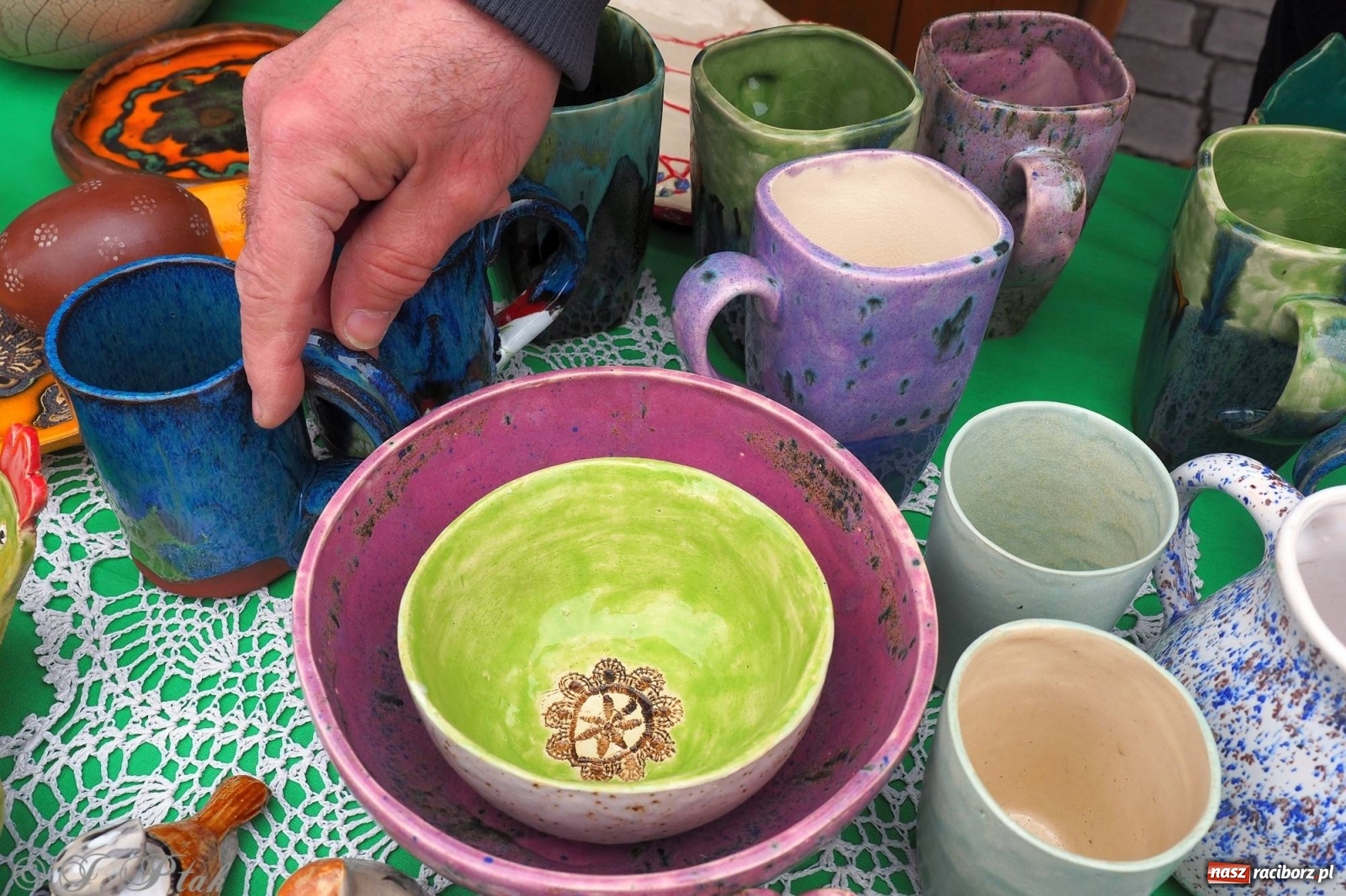 Zdjęcie w galerii na portalu naszraciborz.pl: Pod dobrym aniołem. Wielkanocne inspiracje na jarmarku w Raciborzu wiadomości z regionu