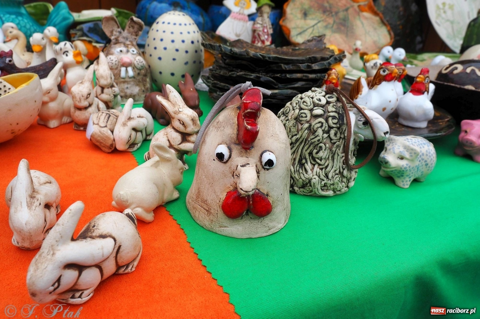 Zdjęcie w galerii na portalu naszraciborz.pl: Pod dobrym aniołem. Wielkanocne inspiracje na jarmarku w Raciborzu wiadomości z regionu