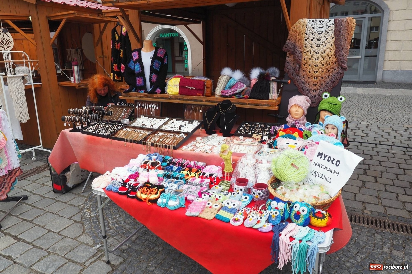 Zdjęcie w galerii na portalu naszraciborz.pl: Pod dobrym aniołem. Wielkanocne inspiracje na jarmarku w Raciborzu wiadomości z regionu