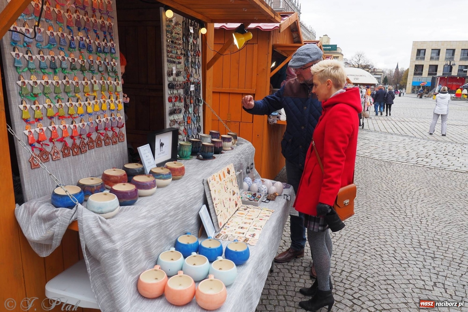 Zdjęcie w galerii na portalu naszraciborz.pl: Pod dobrym aniołem. Wielkanocne inspiracje na jarmarku w Raciborzu wiadomości z regionu