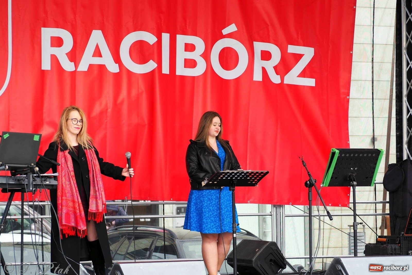 Zdjęcie w galerii na portalu naszraciborz.pl: Pod dobrym aniołem. Wielkanocne inspiracje na jarmarku w Raciborzu wiadomości z regionu