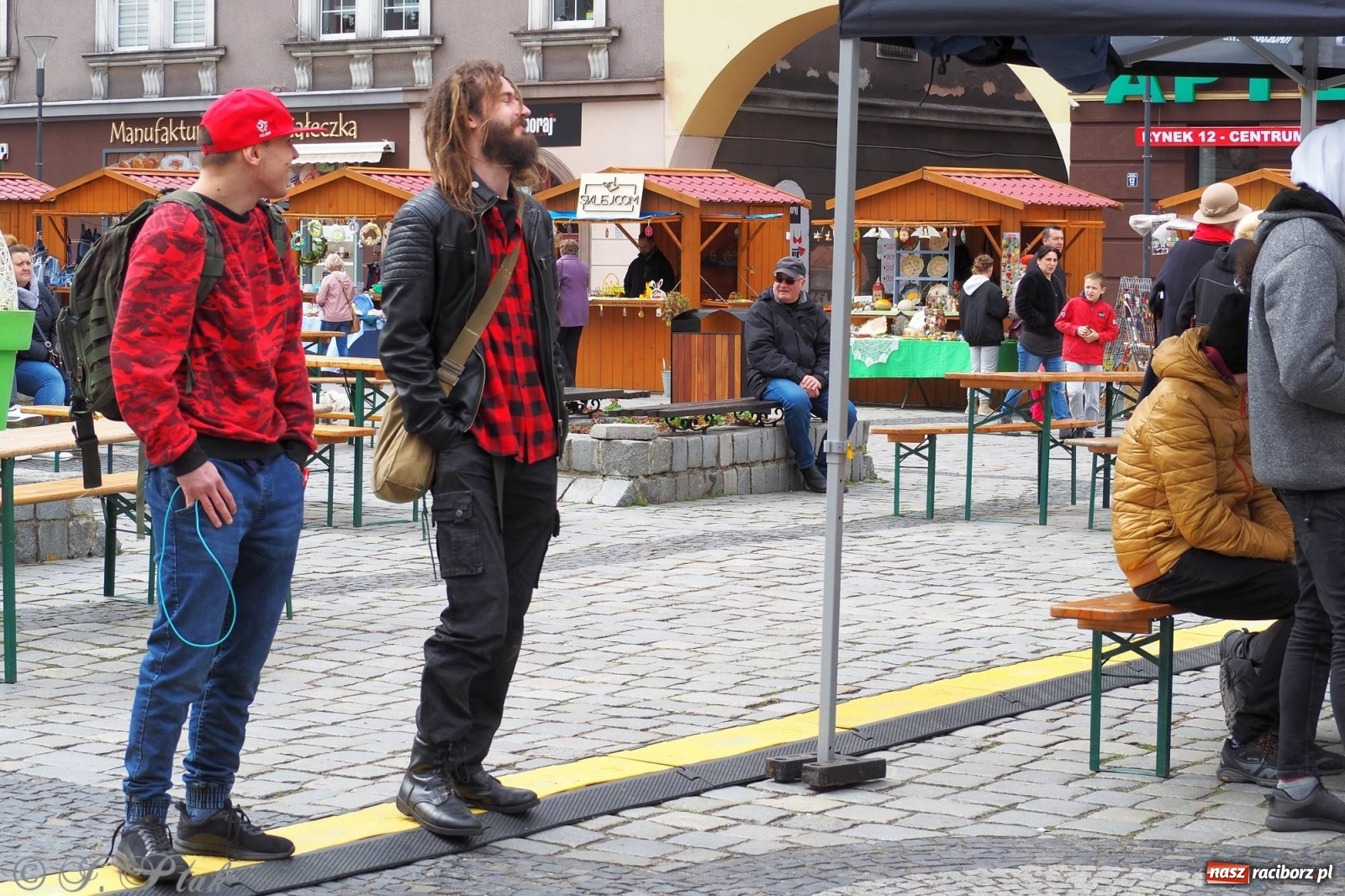 Zdjęcie w galerii na portalu naszraciborz.pl: Pod dobrym aniołem. Wielkanocne inspiracje na jarmarku w Raciborzu wiadomości z regionu