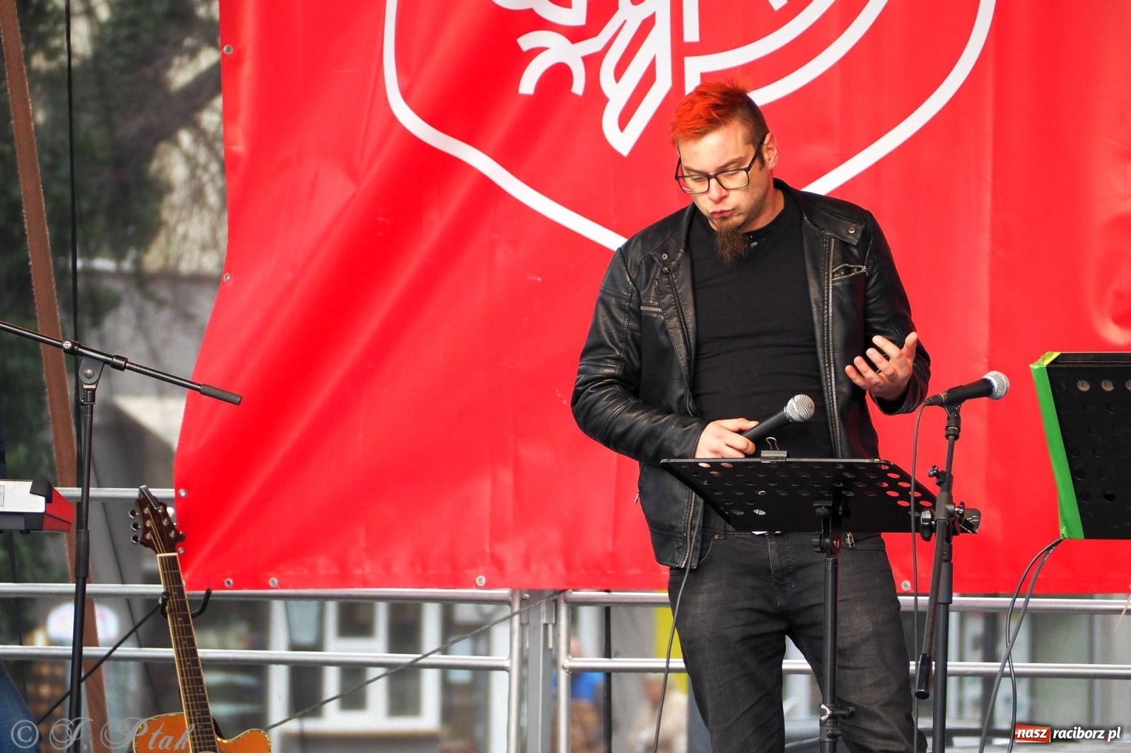 Zdjęcie w galerii na portalu naszraciborz.pl: Pod dobrym aniołem. Wielkanocne inspiracje na jarmarku w Raciborzu wiadomości z regionu