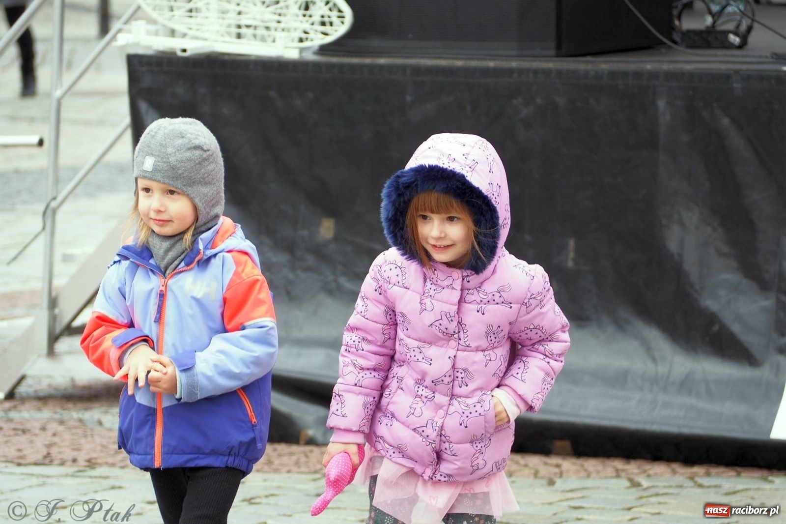 Zdjęcie w galerii na portalu naszraciborz.pl: Pod dobrym aniołem. Wielkanocne inspiracje na jarmarku w Raciborzu wiadomości z regionu