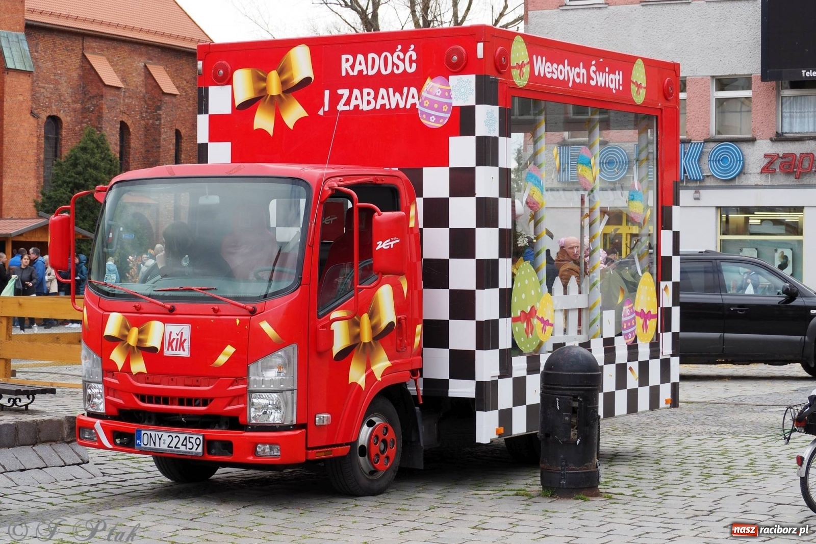 Zdjęcie w galerii na portalu naszraciborz.pl: Pod dobrym aniołem. Wielkanocne inspiracje na jarmarku w Raciborzu wiadomości z regionu