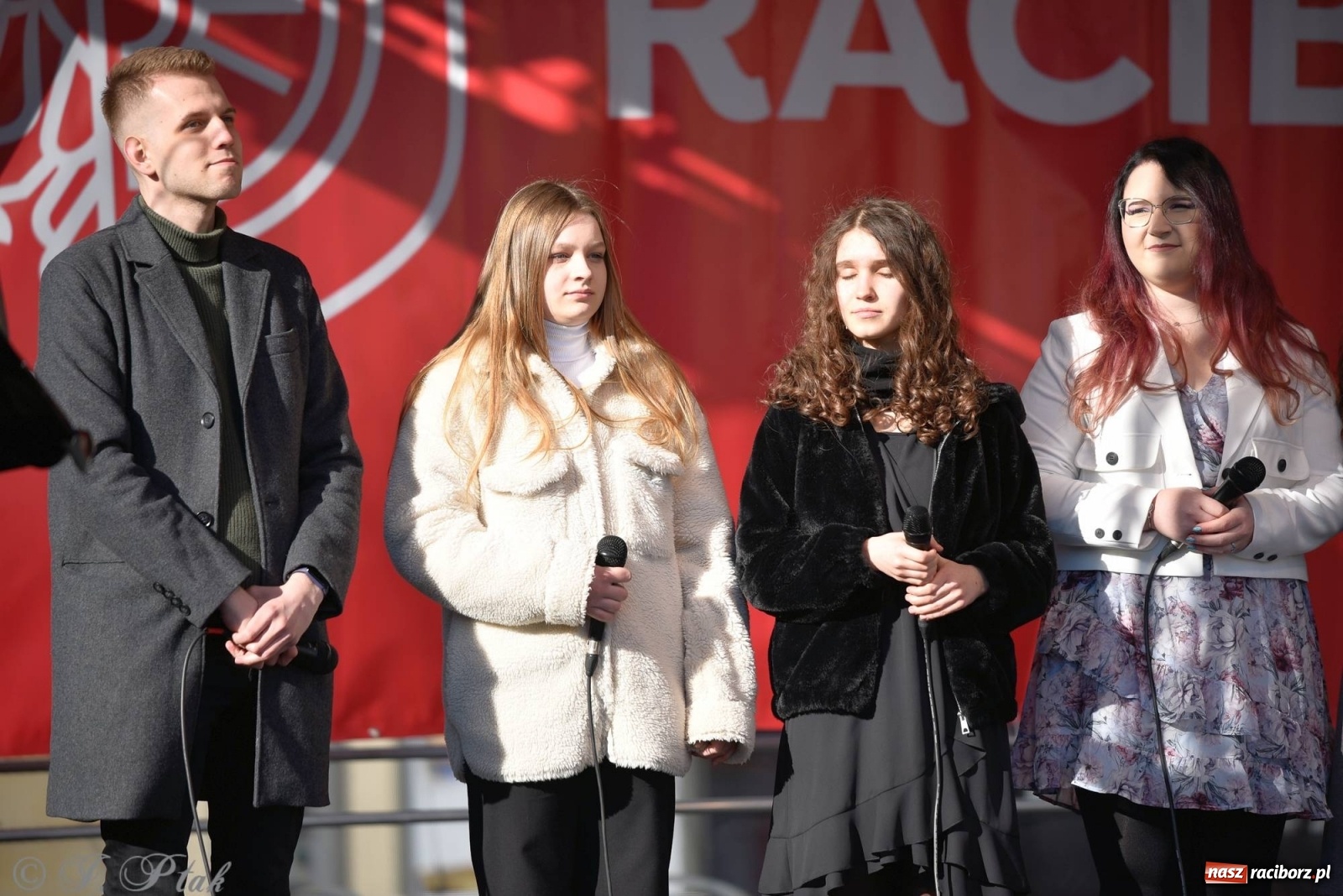 Zdjęcie w galerii na portalu naszraciborz.pl: Muzyczno-taneczne popołudnie na raciborskim Rynku wiadomości z regionu
