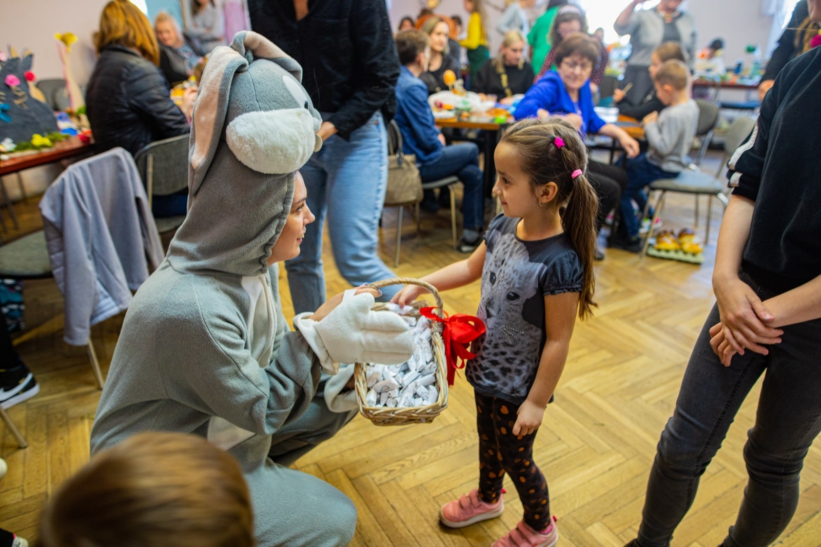 Zdjęcie w galerii na portalu naszraciborz.pl: Kartka z Tkalni w Kietrzu. Nowa formuła wielkanocnego kiermaszu wiadomości z regionu