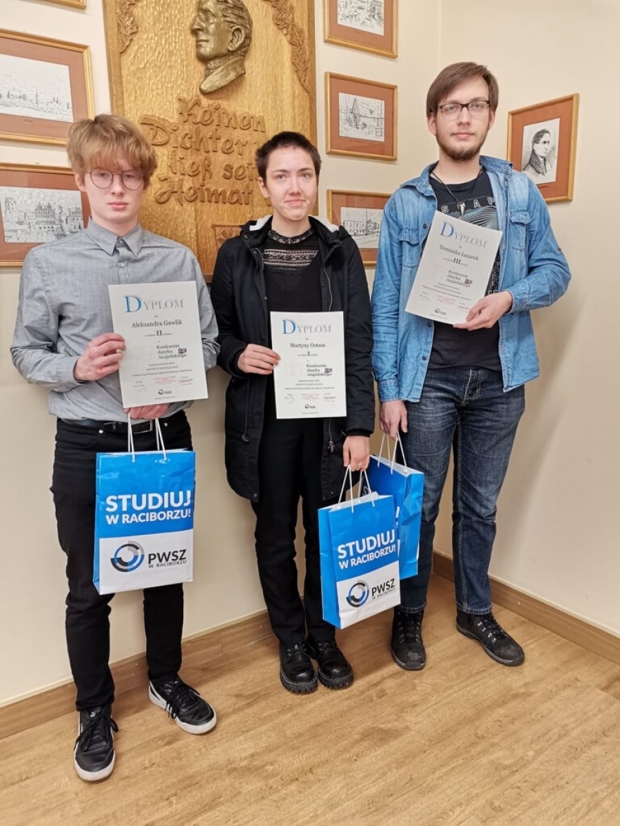 Zdjęcie w galerii na portalu naszraciborz.pl: PWSZ. Konkurs języka angielskiego i języka niemieckiego – edycja XV wiadomości z regionu
