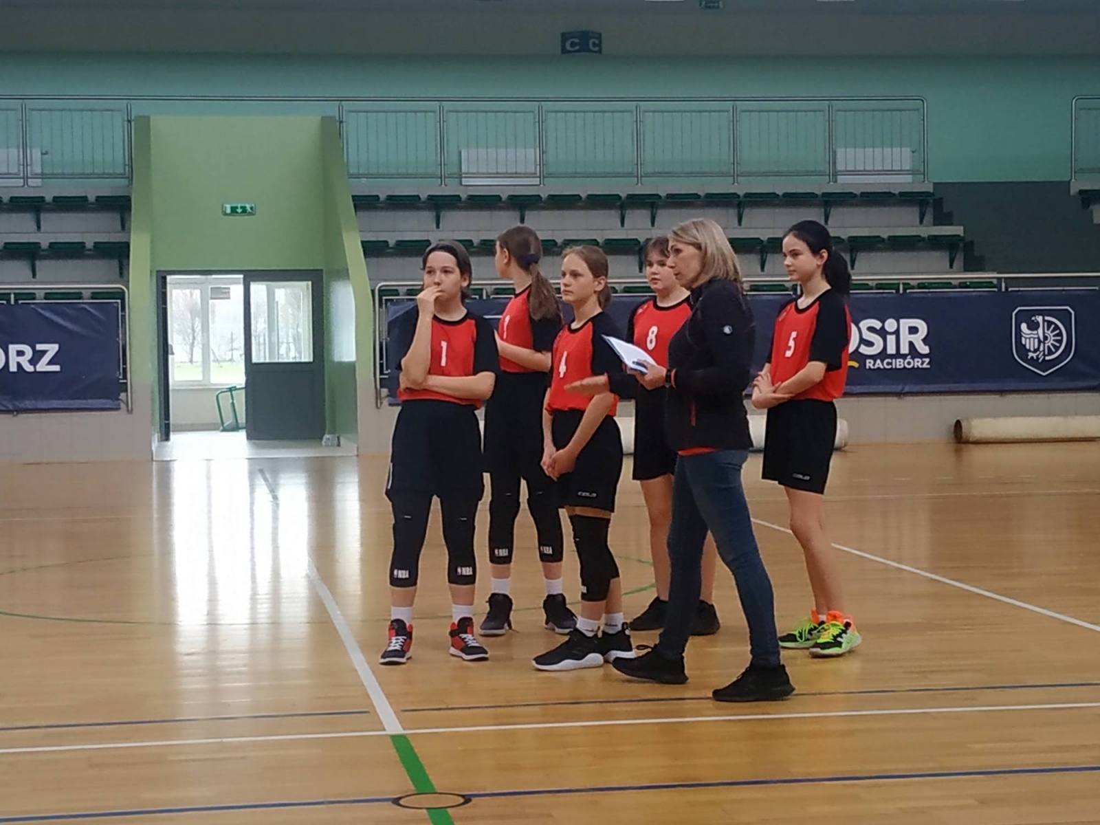 Zdjęcie w galerii na portalu naszraciborz.pl: Poznaliśmy najlepsze drużyny koszykarskie w rejonie wiadomości z regionu