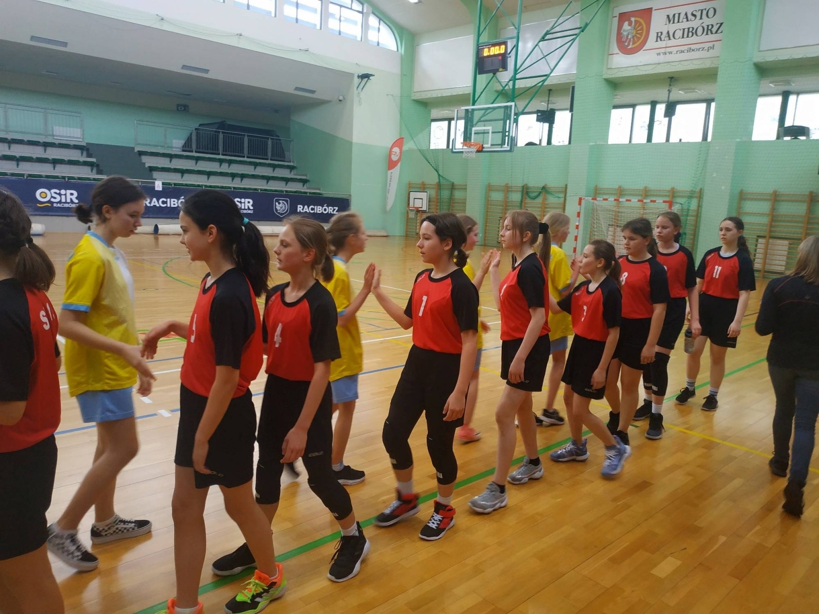 Zdjęcie w galerii na portalu naszraciborz.pl: Poznaliśmy najlepsze drużyny koszykarskie w rejonie wiadomości z regionu