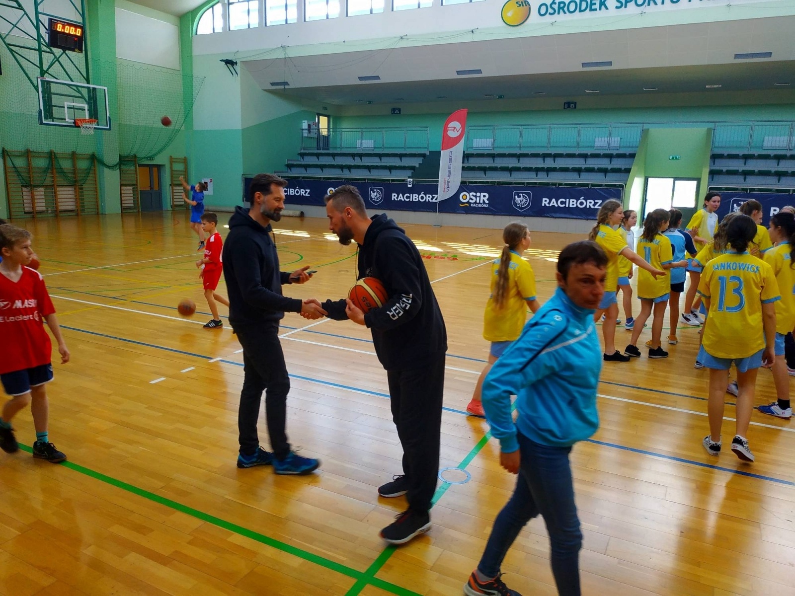 Zdjęcie w galerii na portalu naszraciborz.pl: Poznaliśmy najlepsze drużyny koszykarskie w rejonie wiadomości z regionu