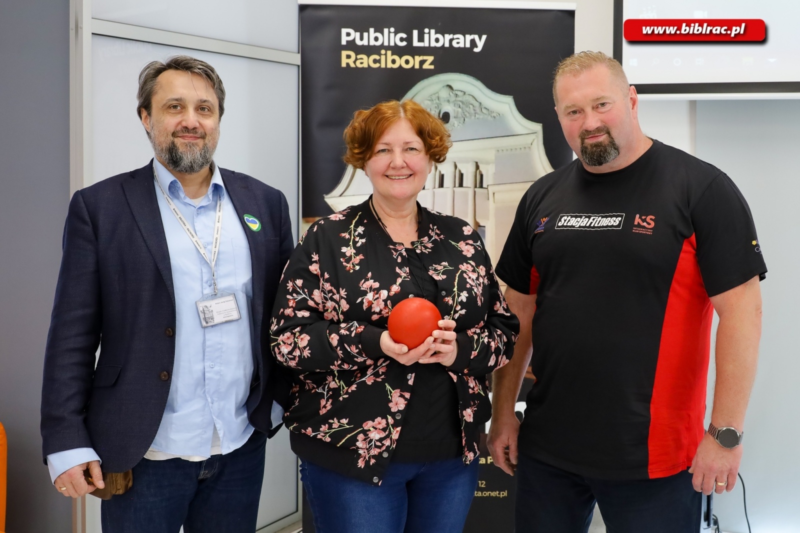 Zdjęcie w galerii na portalu naszraciborz.pl: O tym jak zwyciężać opowiedział w bibliotece Mistrz Świata i Europy Janusz Rokicki wiadomości z regionu