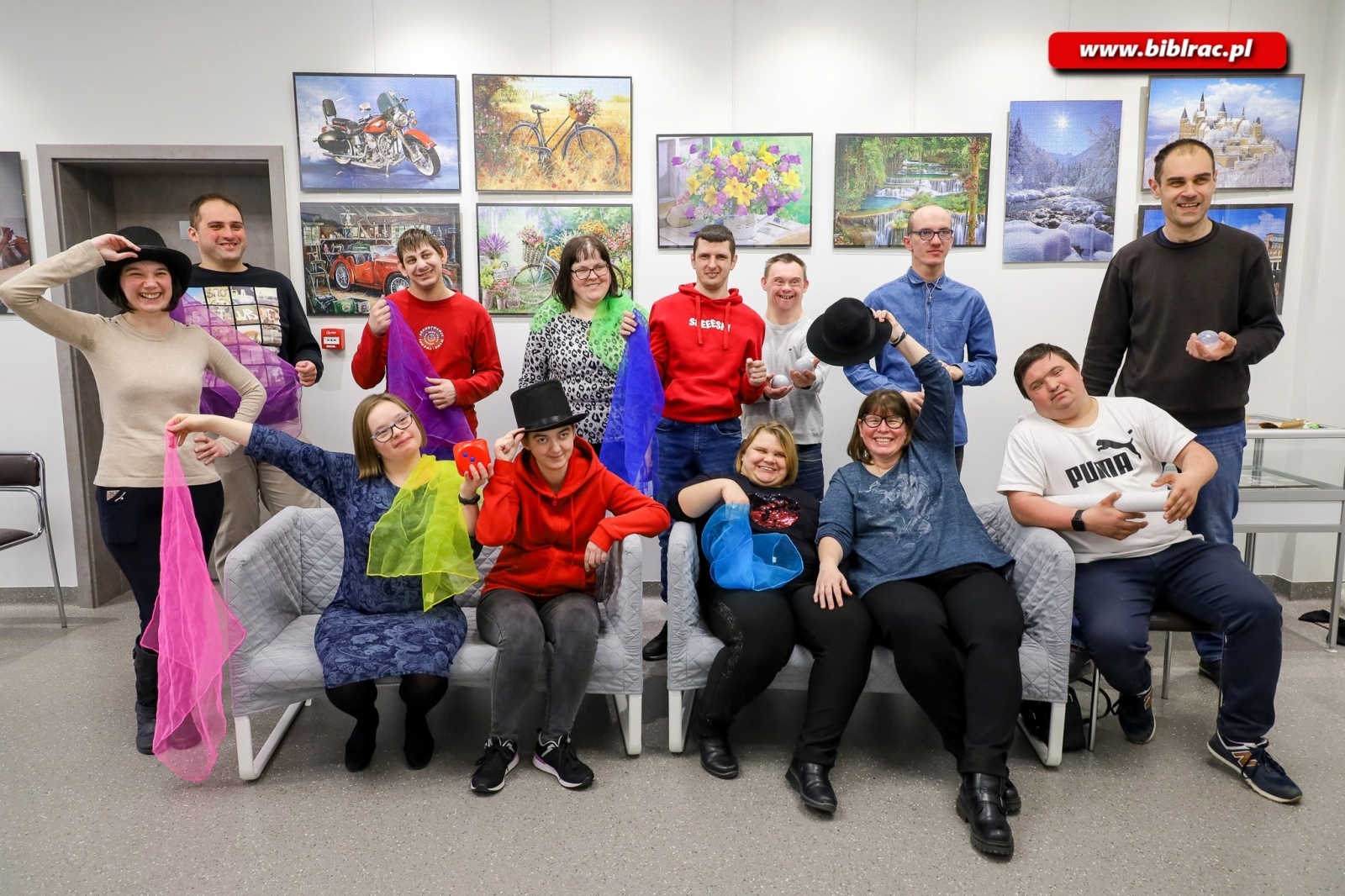 Zdjęcie w galerii na portalu naszraciborz.pl: Biblioteka bez barier zakończyła warsztaty teatralne wiadomości z regionu