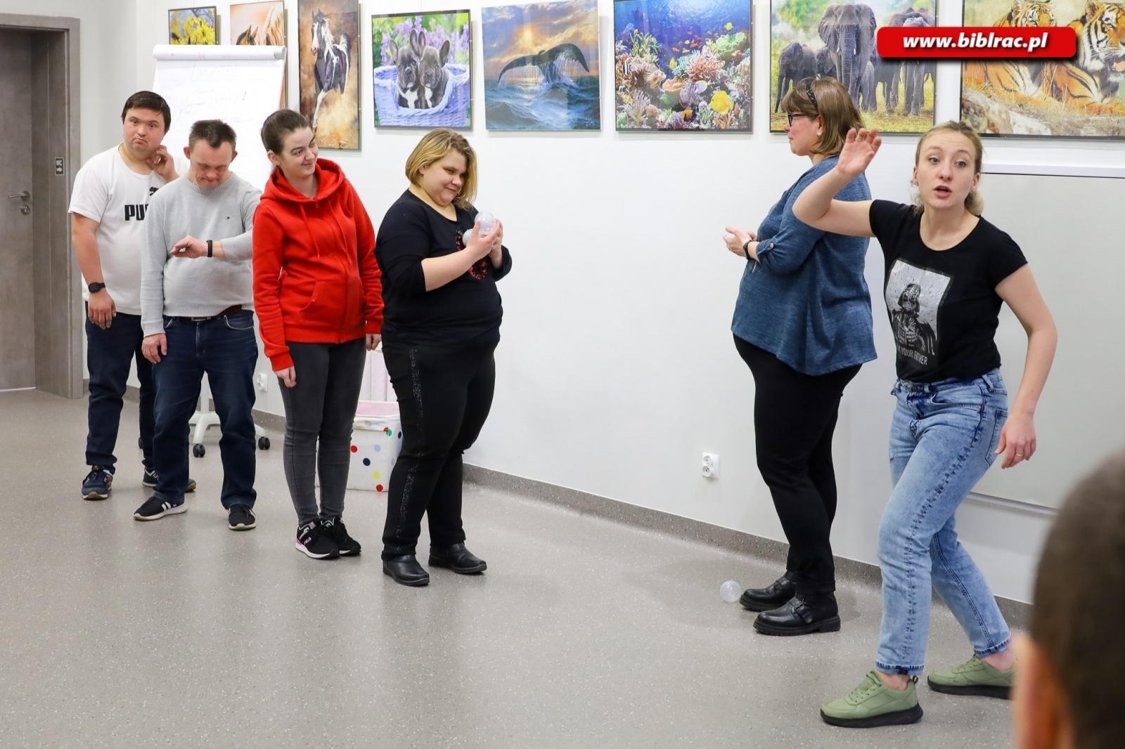 Zdjęcie w galerii na portalu naszraciborz.pl: Biblioteka bez barier zakończyła warsztaty teatralne wiadomości z regionu