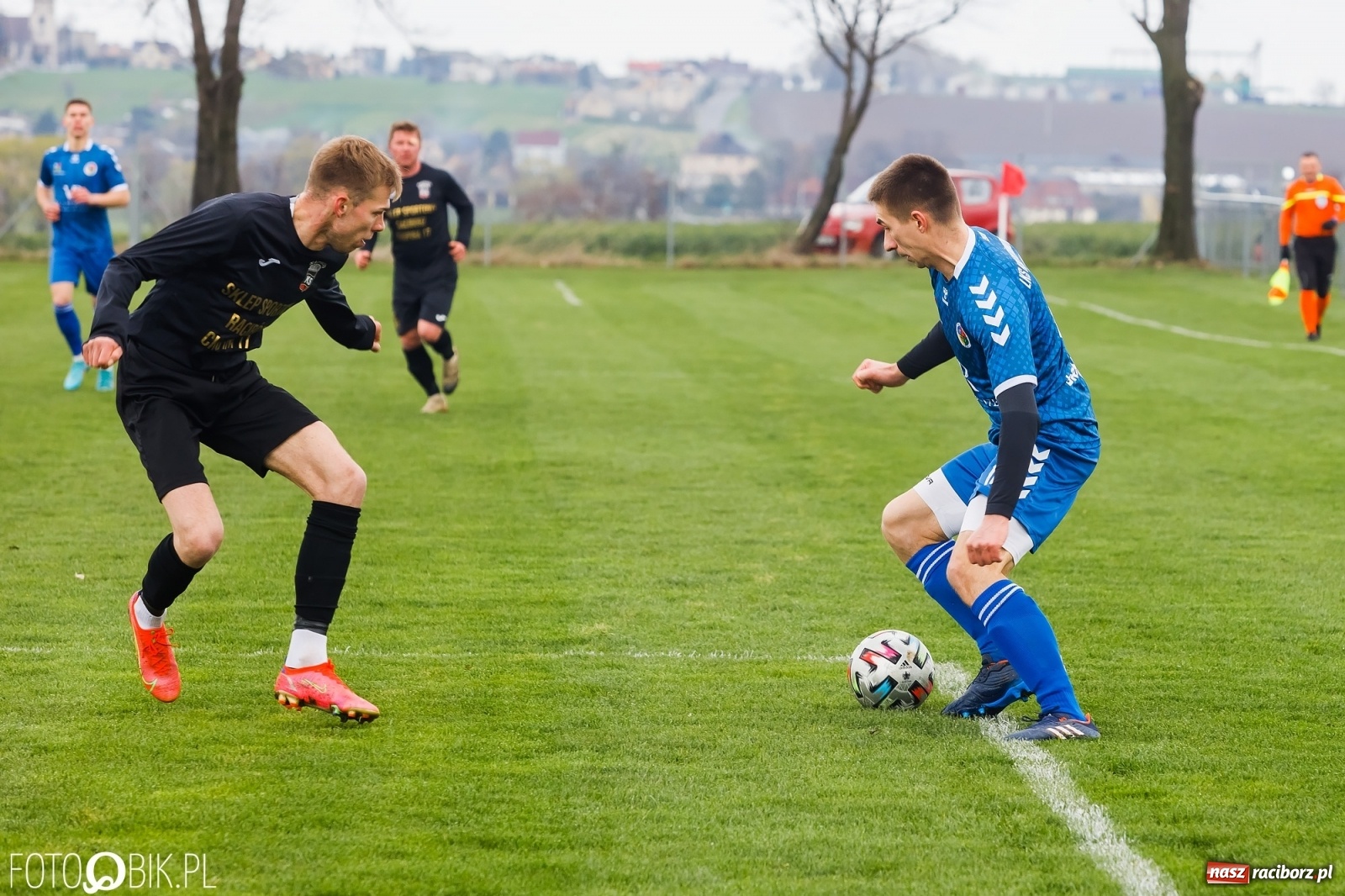 Zdjęcie w galerii na portalu naszraciborz.pl: Wielka Sobota Krzyżanowic. Naprzód na kolanach [FOTO] wiadomości z regionu