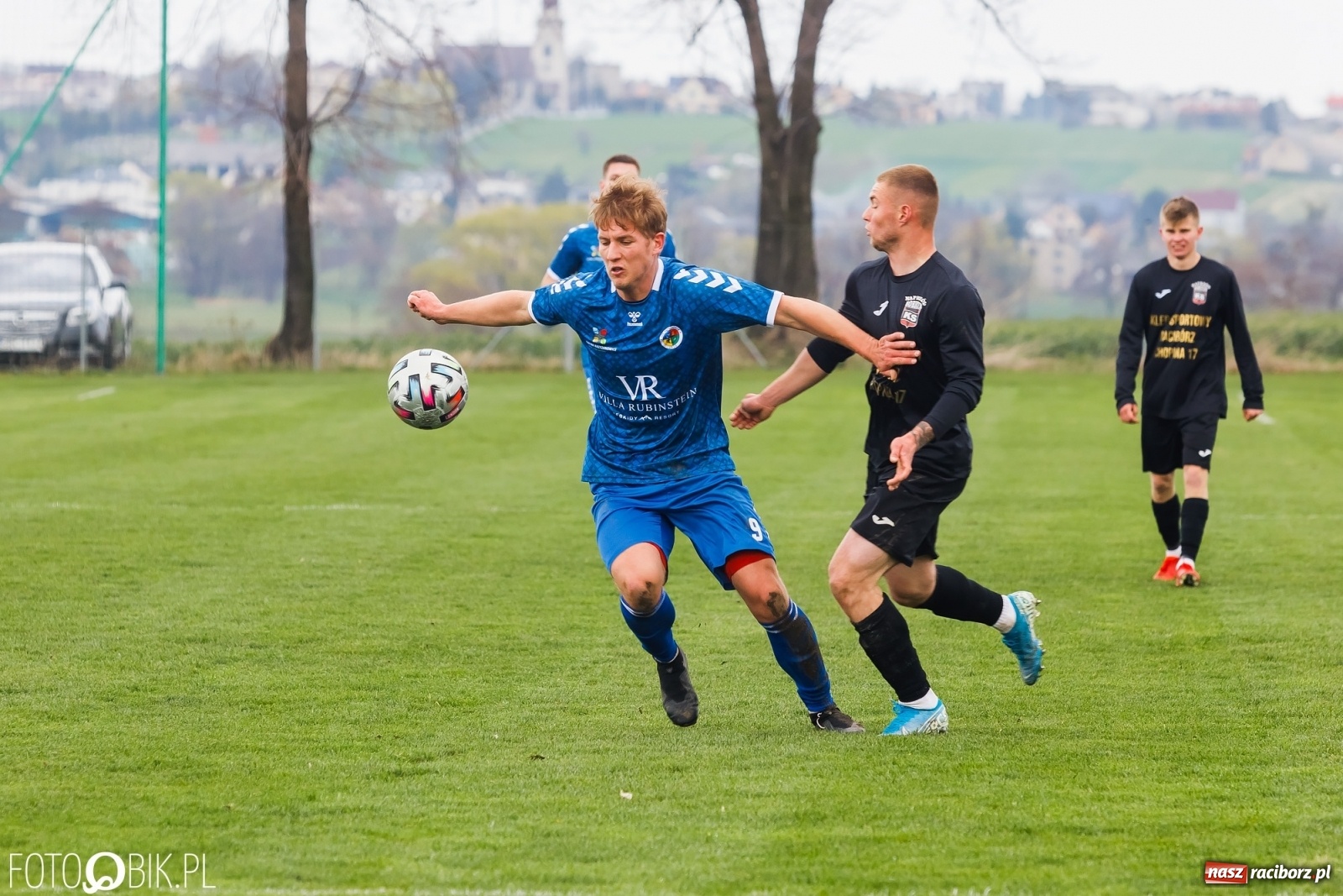 Zdjęcie w galerii na portalu naszraciborz.pl: Wielka Sobota Krzyżanowic. Naprzód na kolanach [FOTO] wiadomości z regionu