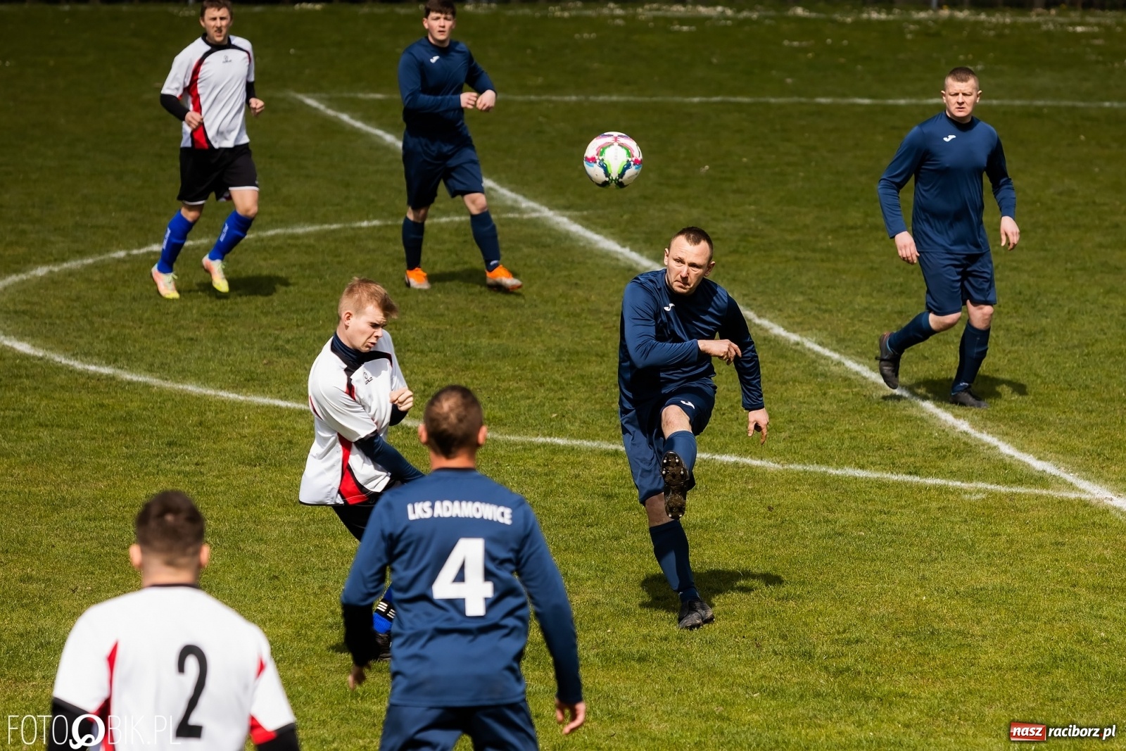 Zdjęcie w galerii na portalu naszraciborz.pl: Lokomotywa z Tuwima wróciła na właściwe tory [FOTO] wiadomości z regionu
