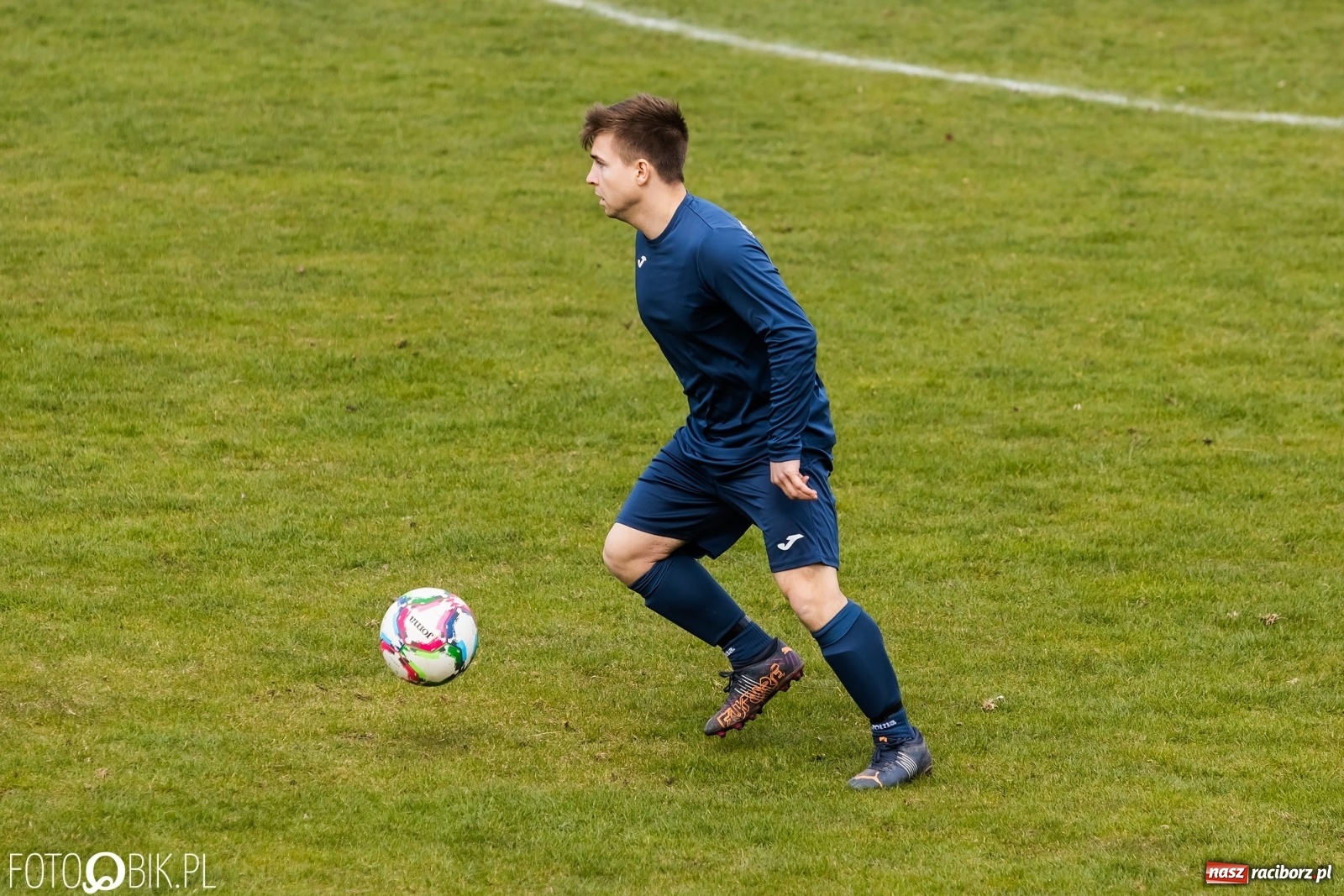 Zdjęcie w galerii na portalu naszraciborz.pl: Lokomotywa z Tuwima wróciła na właściwe tory [FOTO] wiadomości z regionu