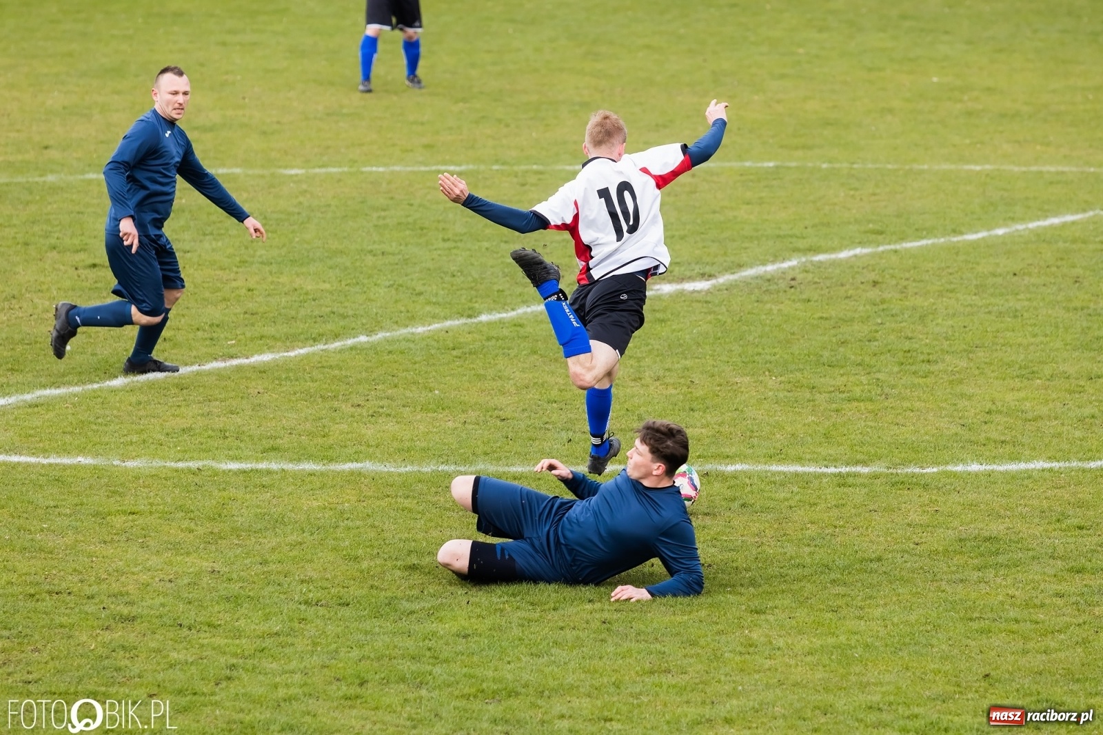 Zdjęcie w galerii na portalu naszraciborz.pl: Lokomotywa z Tuwima wróciła na właściwe tory [FOTO] wiadomości z regionu