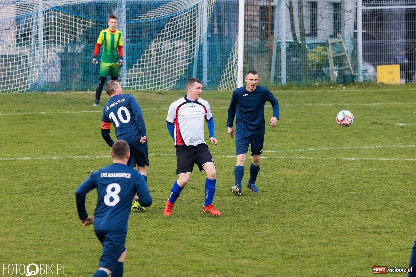 Zdjęcie w galerii na portalu naszraciborz.pl: Lokomotywa z Tuwima wróciła na właściwe tory [FOTO] wiadomości z regionu