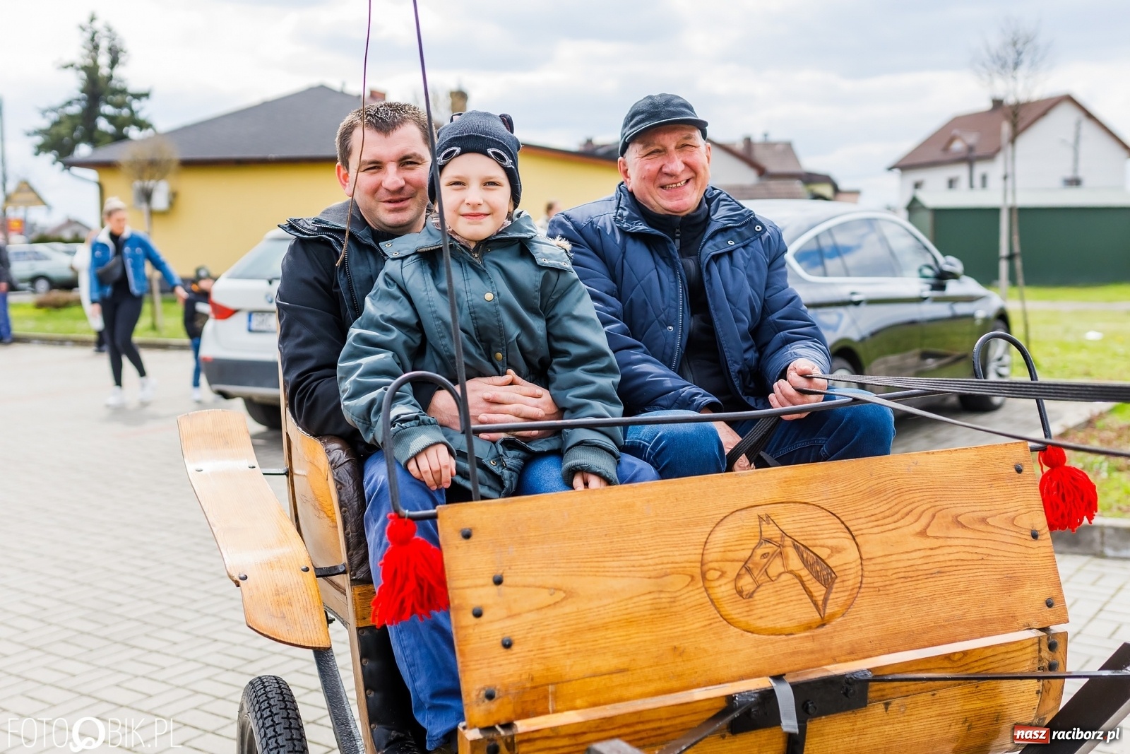 Zdjęcie w galerii na portalu naszraciborz.pl: Wielkanocna procesja konna w parafii Zawada Książęca [FOTO i WIDEO] wiadomości z regionu