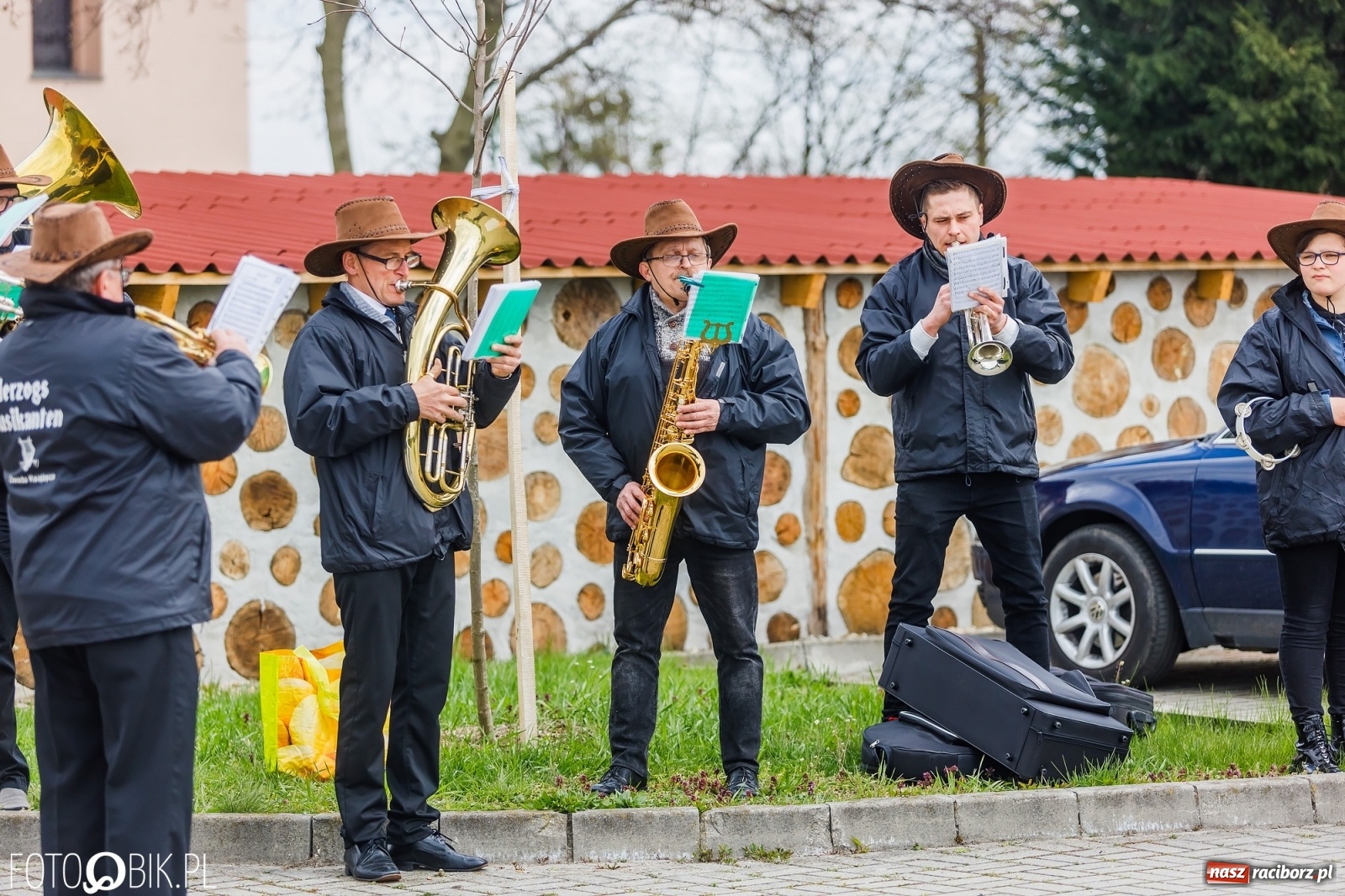 Zdjęcie w galerii na portalu naszraciborz.pl: Wielkanocna procesja konna w parafii Zawada Książęca [FOTO i WIDEO] wiadomości z regionu