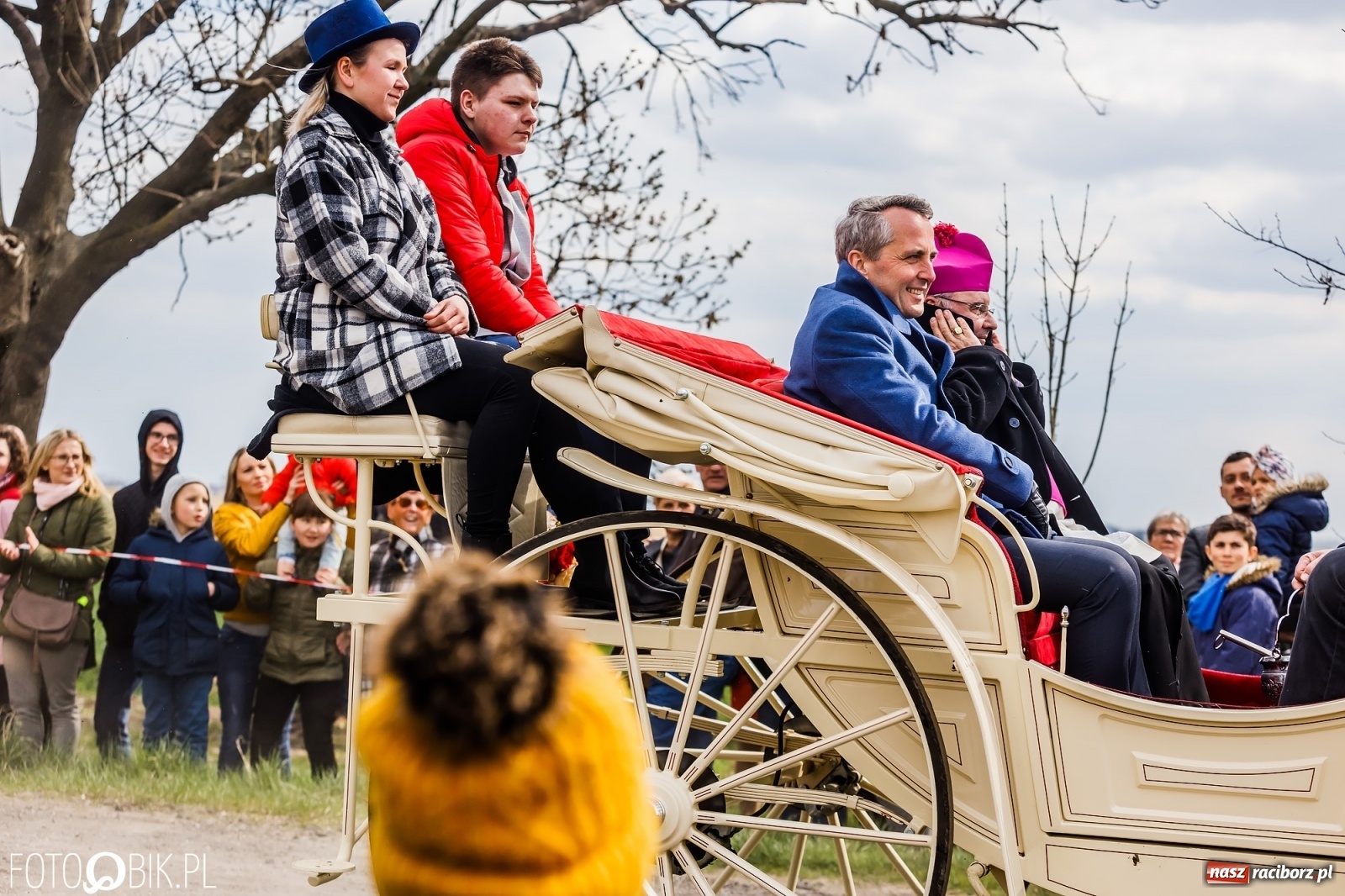 Zdjęcie w galerii na portalu naszraciborz.pl: Sudolskie ściganie na koniec rajtowania. Doszło do upadku [FOTO i WIDEO] wiadomości z regionu