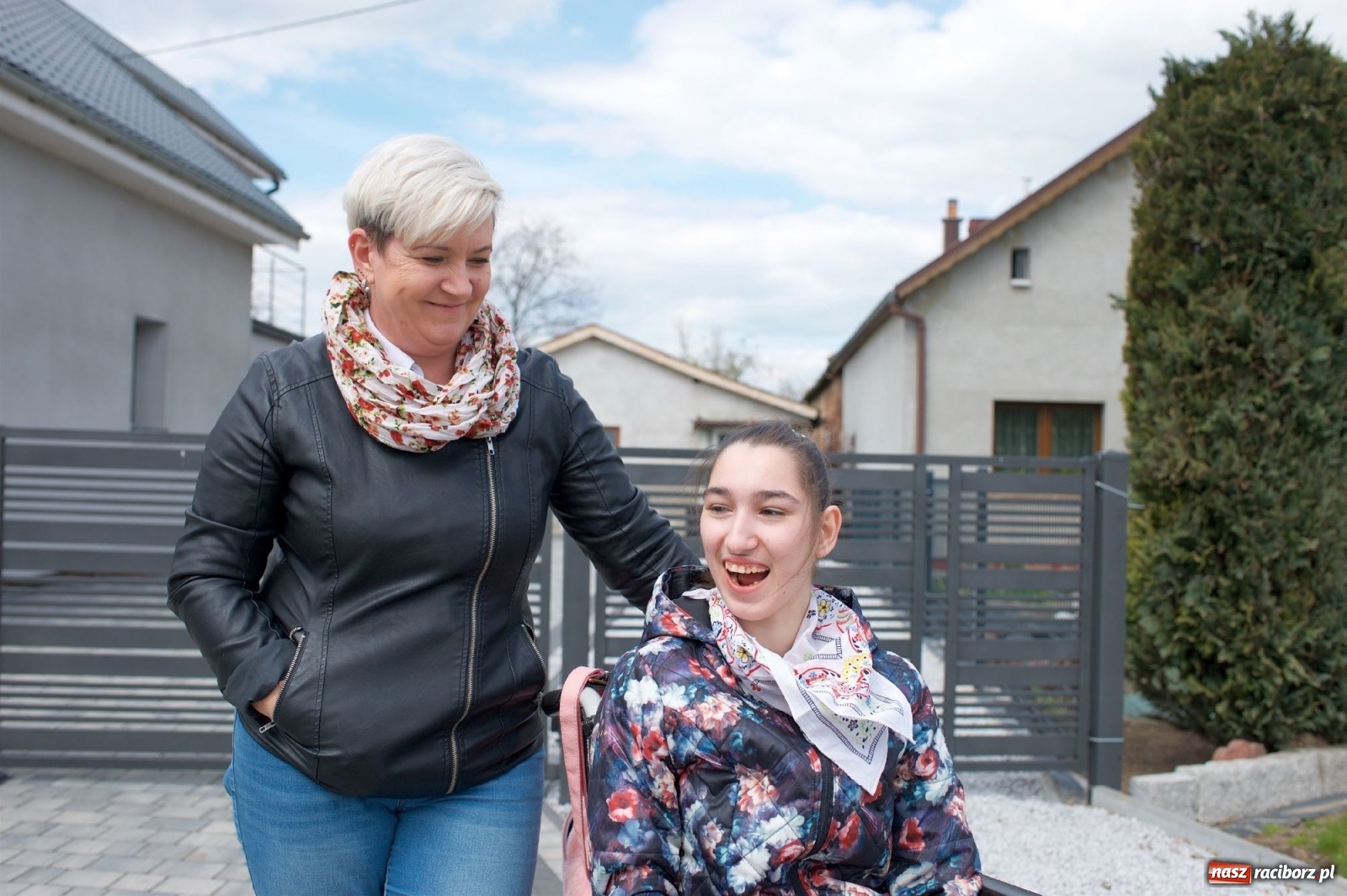 Zdjęcie w galerii na portalu naszraciborz.pl: Procesja konna w Pietrowicach Wielkich [FOTO i WIDEO] wiadomości z regionu