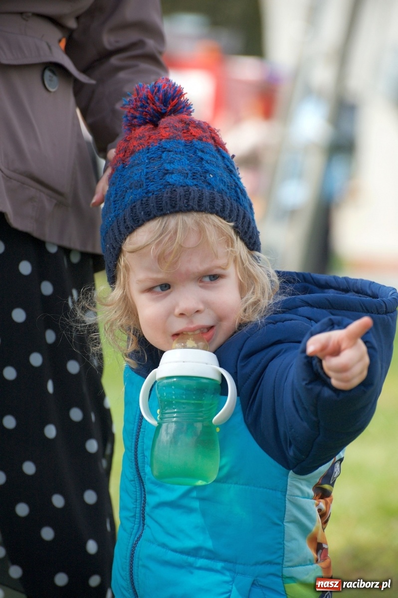 Zdjęcie w galerii na portalu naszraciborz.pl: Procesja konna w Pietrowicach Wielkich [FOTO i WIDEO] wiadomości z regionu