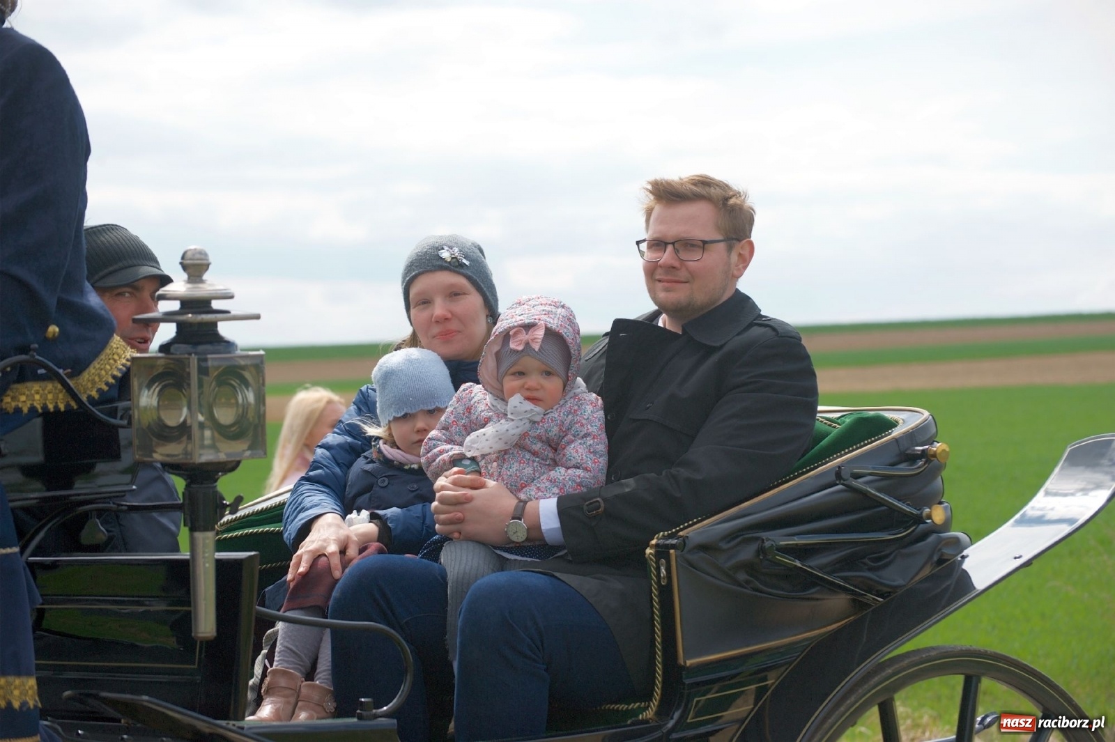 Zdjęcie w galerii na portalu naszraciborz.pl: Procesja konna w Bieńkowicach [FOTO i WIDEO] wiadomości z regionu