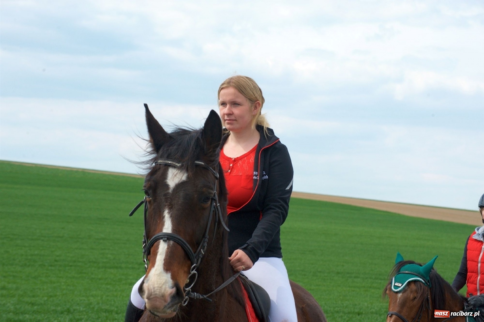 Zdjęcie w galerii na portalu naszraciborz.pl: Procesja konna w Raciborzu-Sudole [FOTO i WIDEO] wiadomości z regionu