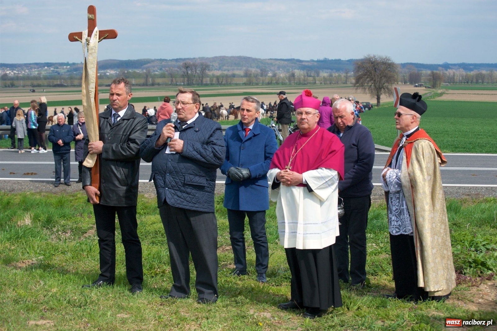 Zdjęcie w galerii na portalu naszraciborz.pl: Procesja konna w Raciborzu-Sudole [FOTO i WIDEO] wiadomości z regionu