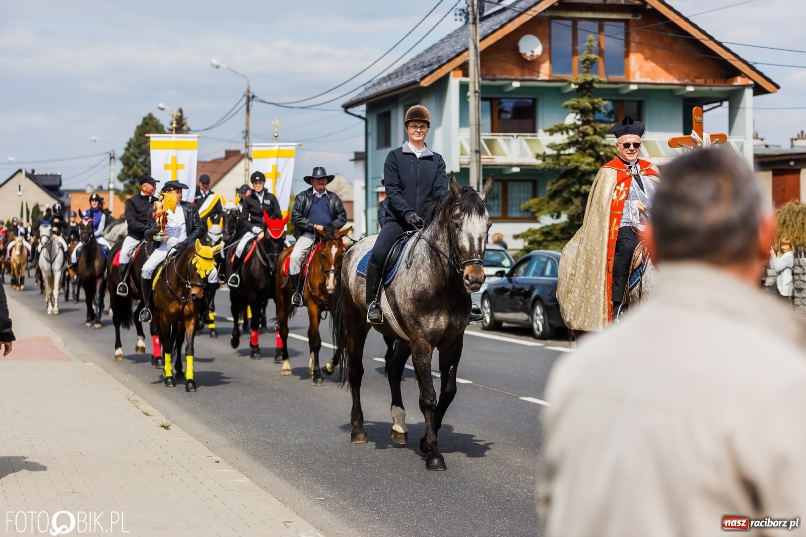 Zdjęcie w galerii na portalu naszraciborz.pl: Procesja konna w Raciborzu-Sudole [FOTO i WIDEO] wiadomości z regionu