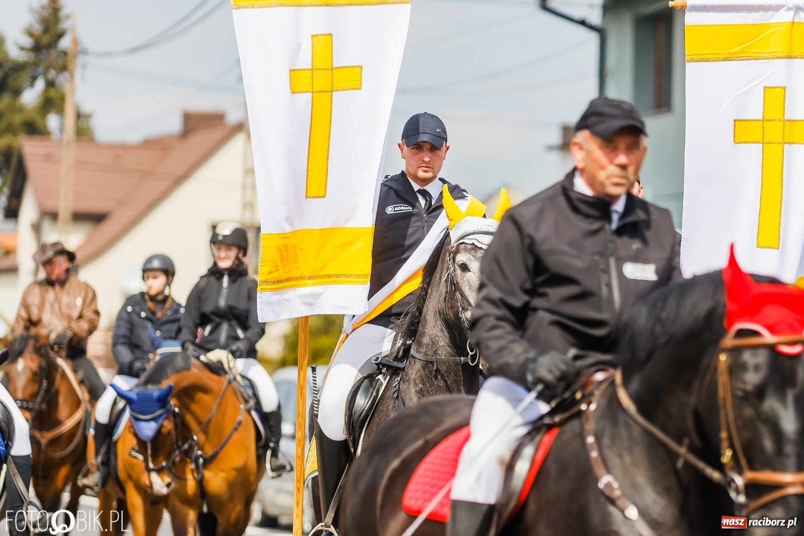 Zdjęcie w galerii na portalu naszraciborz.pl: Procesja konna w Raciborzu-Sudole [FOTO i WIDEO] wiadomości z regionu