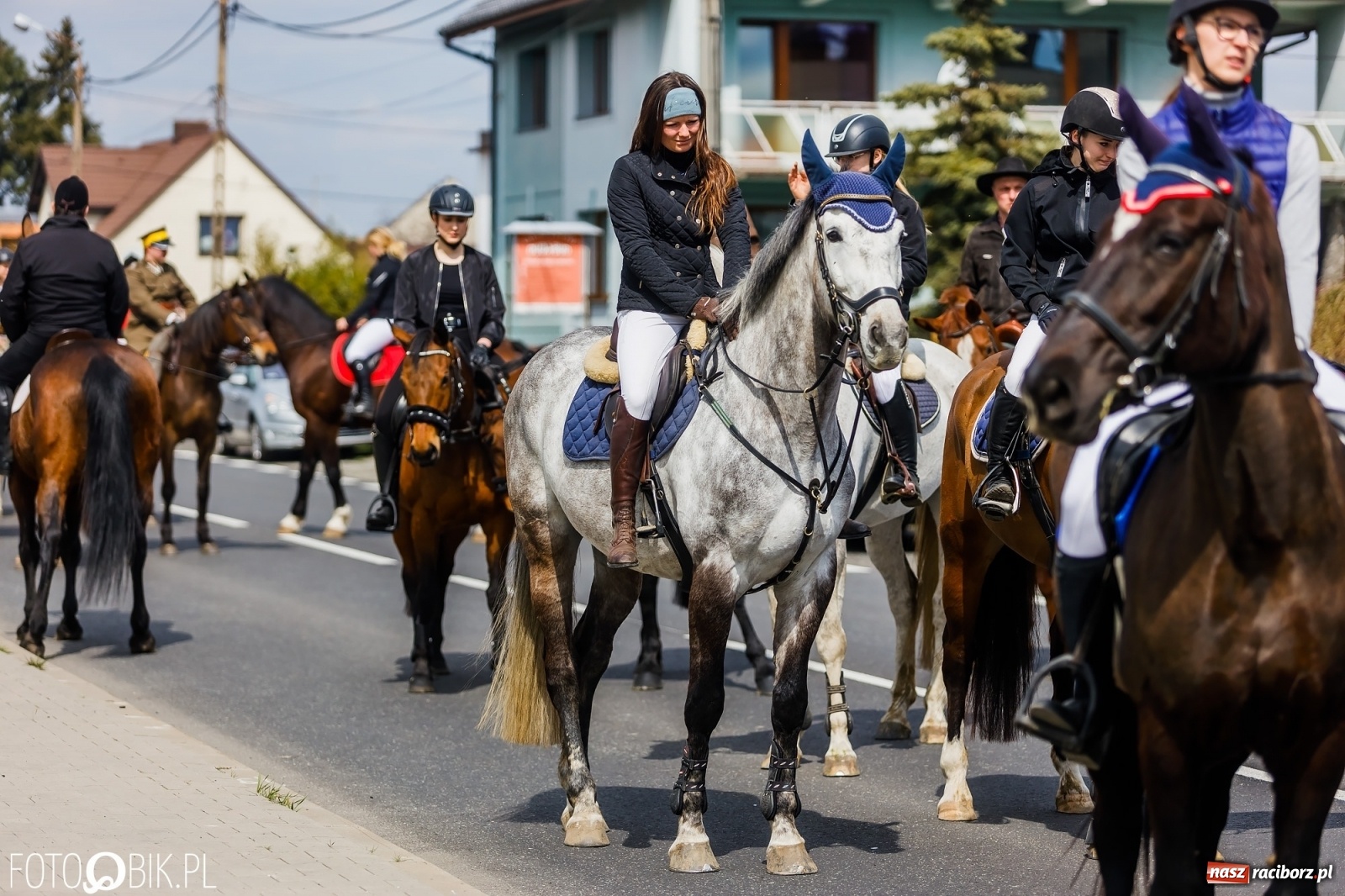 Zdjęcie w galerii na portalu naszraciborz.pl: Procesja konna w Raciborzu-Sudole [FOTO i WIDEO] wiadomości z regionu