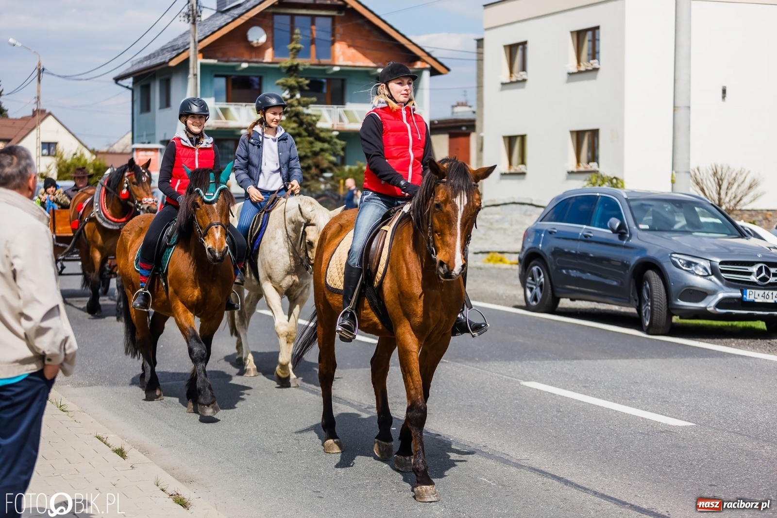 Zdjęcie w galerii na portalu naszraciborz.pl: Procesja konna w Raciborzu-Sudole [FOTO i WIDEO] wiadomości z regionu
