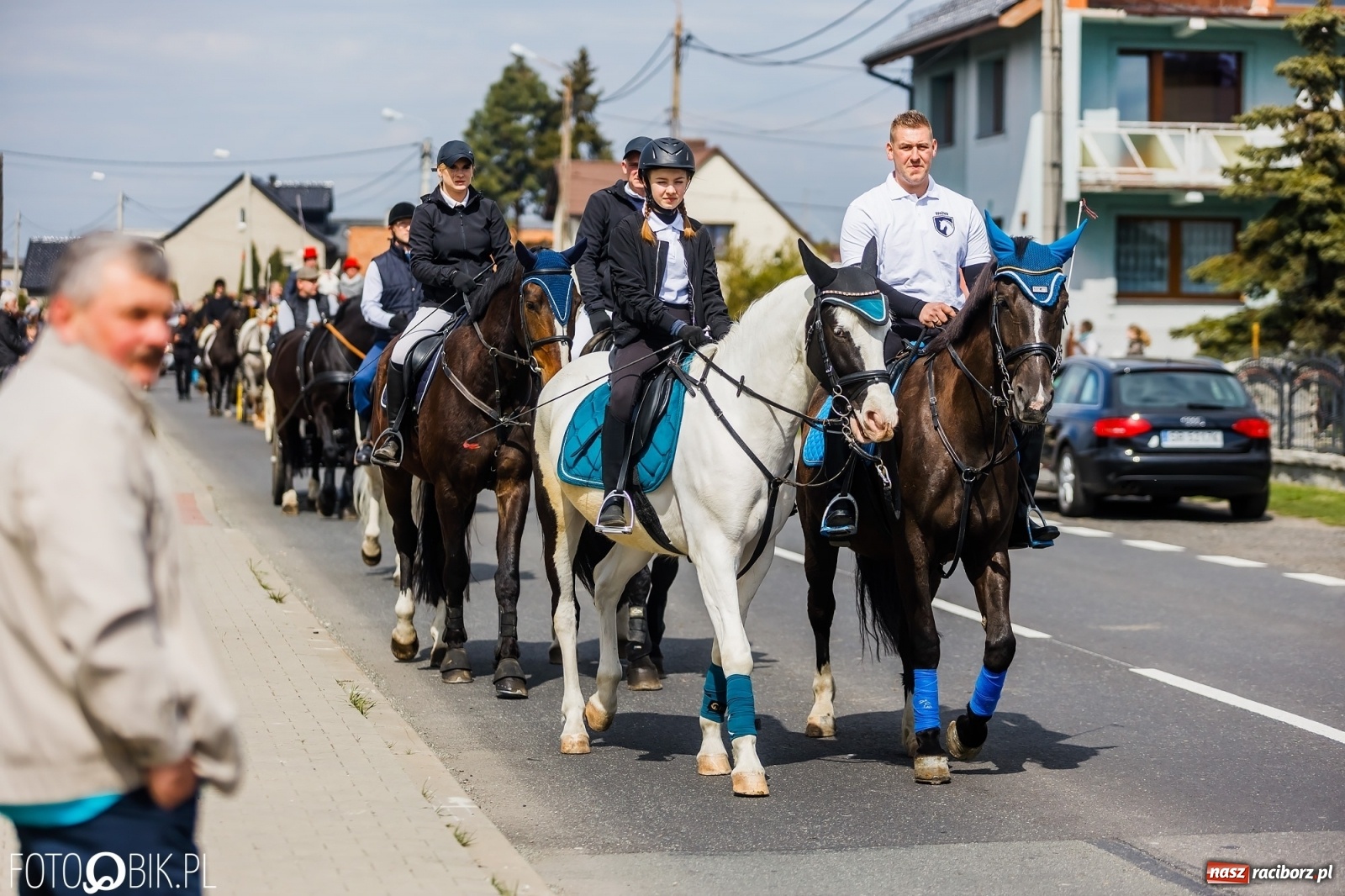 Zdjęcie w galerii na portalu naszraciborz.pl: Procesja konna w Raciborzu-Sudole [FOTO i WIDEO] wiadomości z regionu