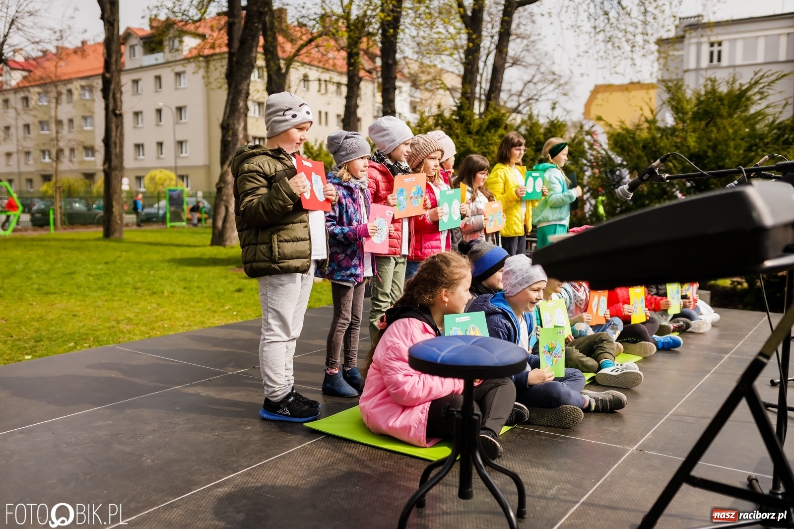 Zdjęcie w galerii na portalu naszraciborz.pl: Dzień Ziemi w Ogródku Jordanowskim przepełniony atrakcjami wiadomości z regionu